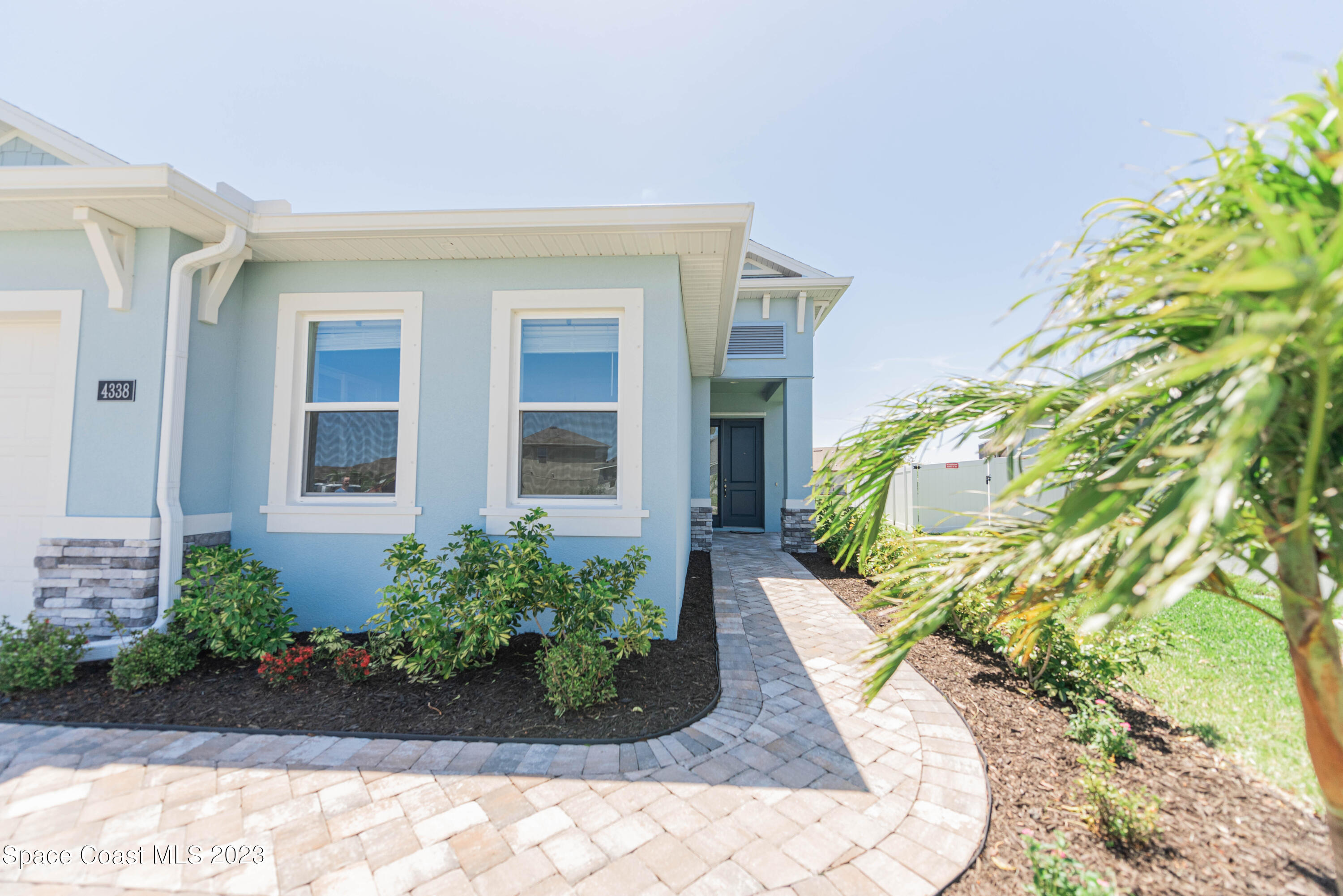4338 Trovita Circle