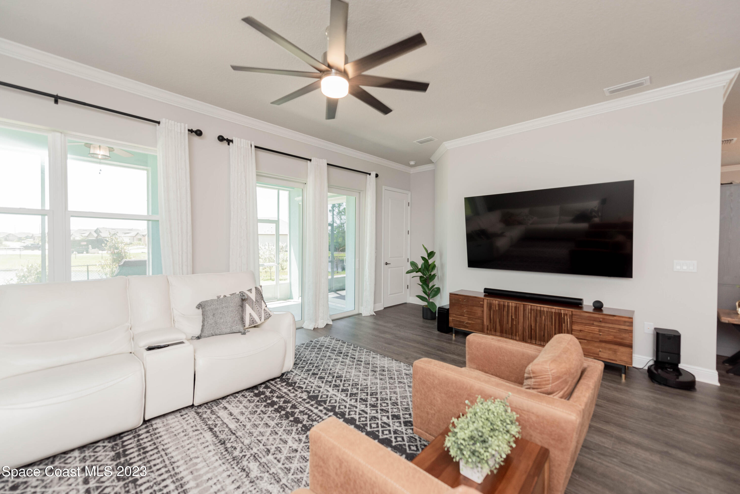 4338 Trovita Circle