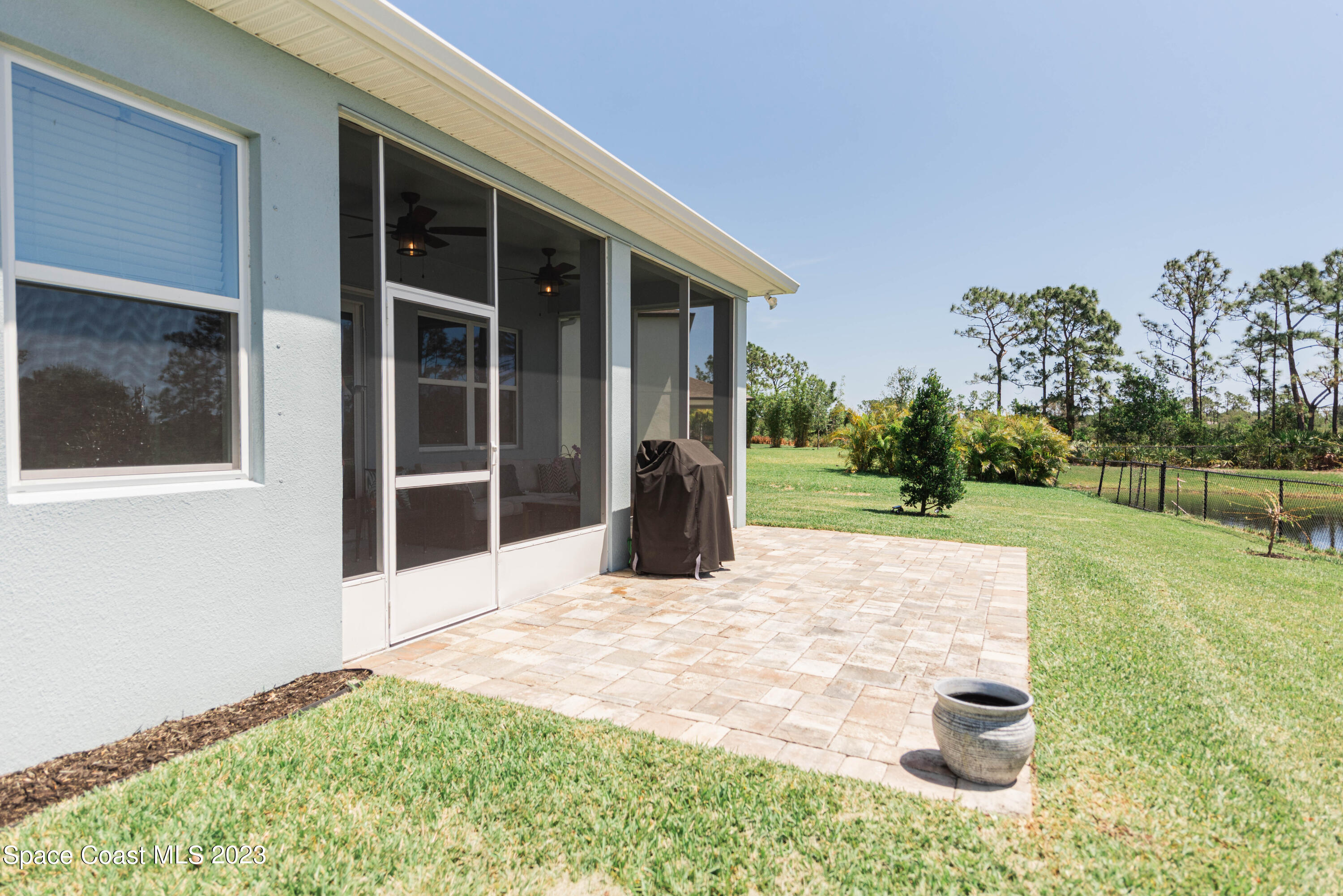 4338 Trovita Circle