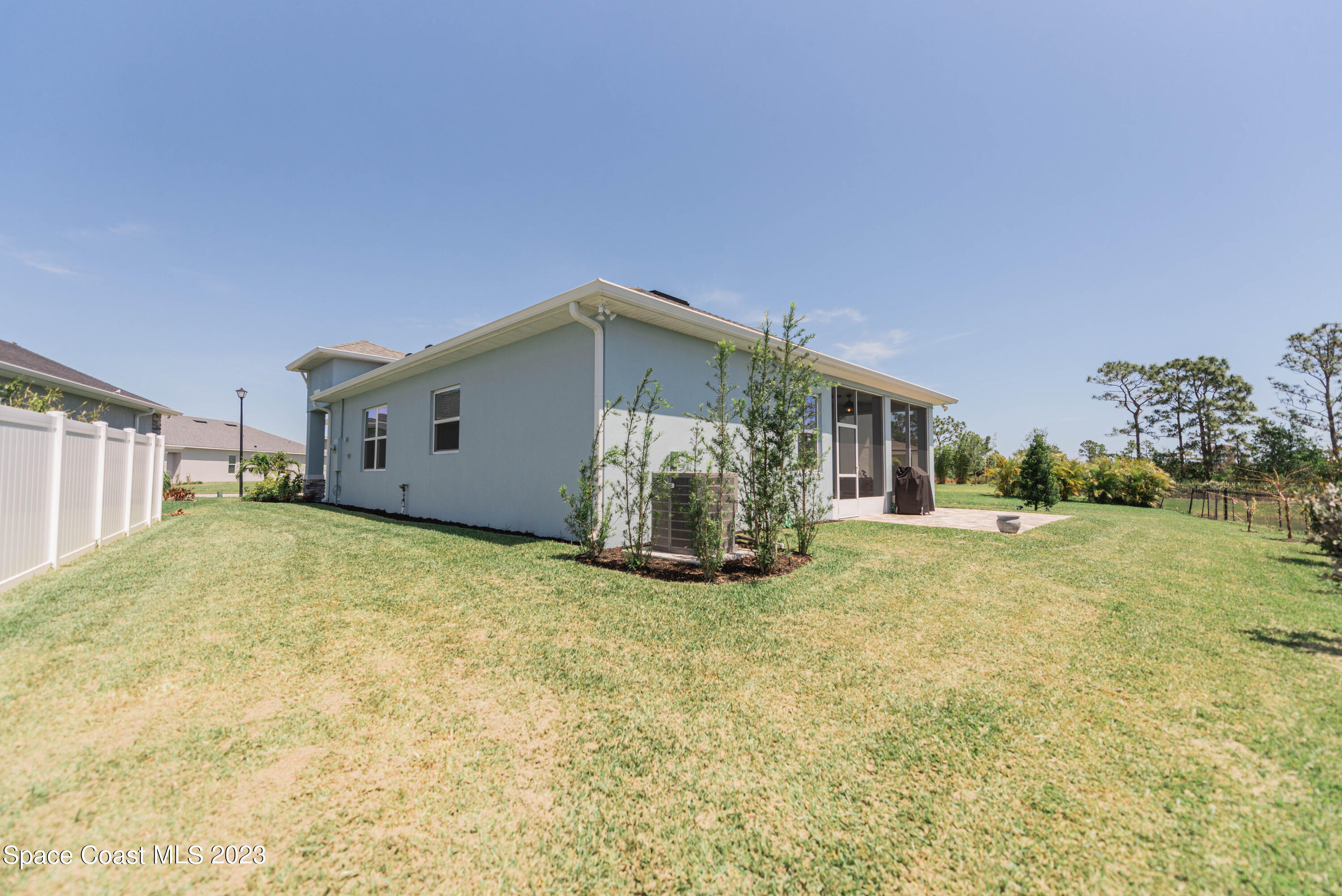 4338 Trovita Circle