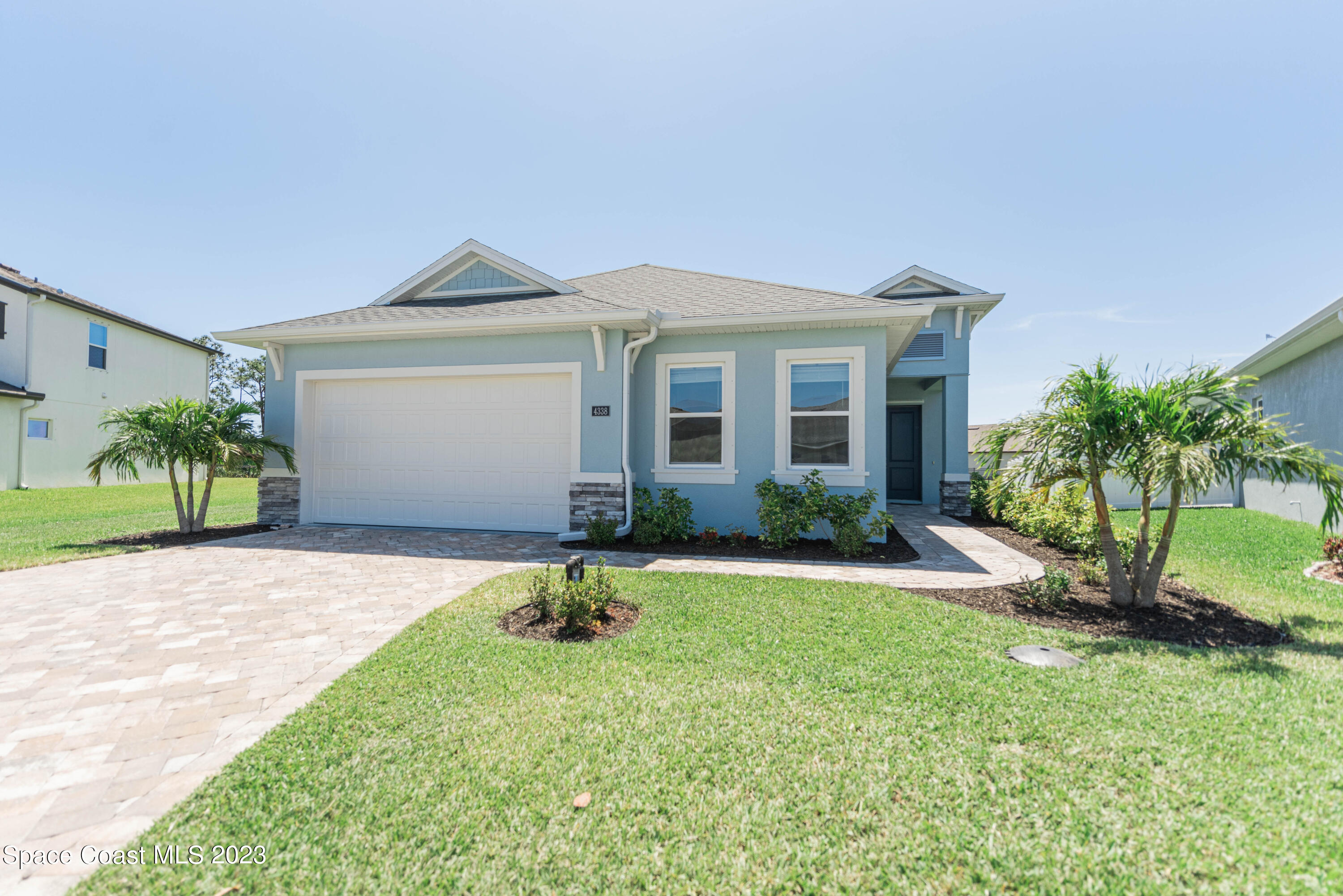4338 Trovita Circle