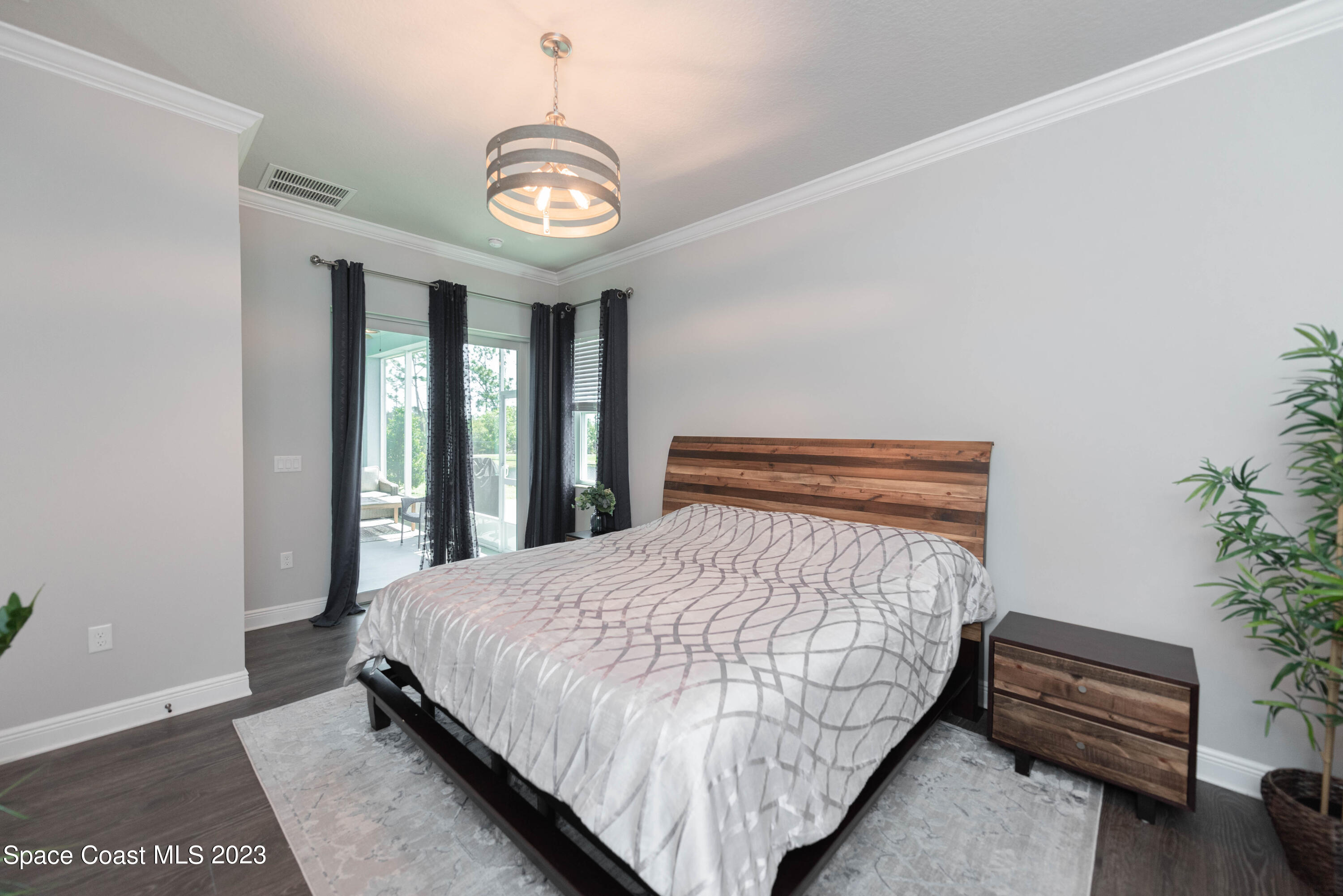 4338 Trovita Circle