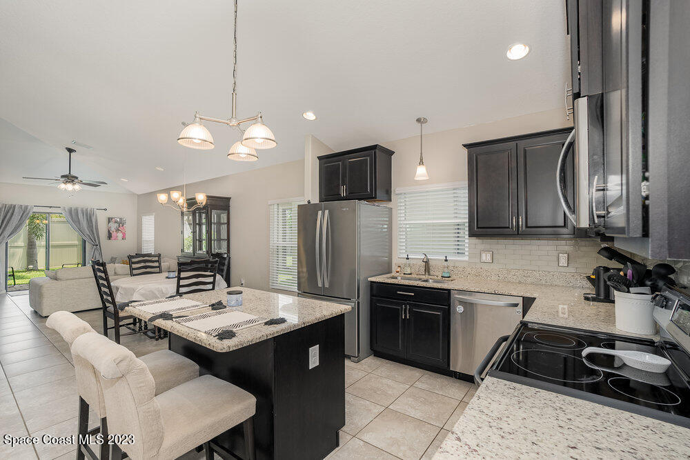4215 Harvest Circle