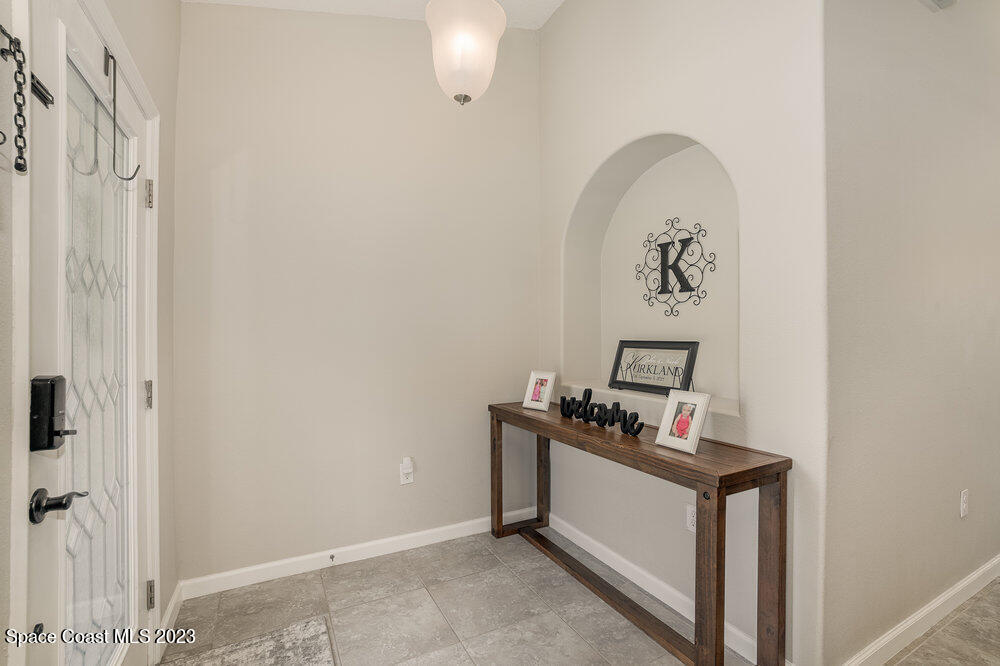 4215 Harvest Circle