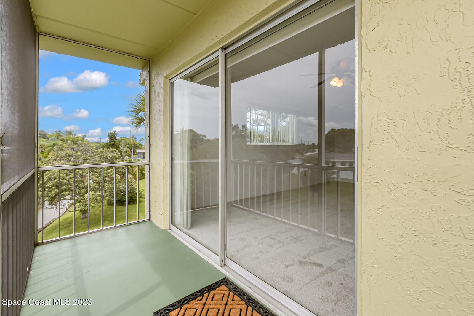 1001 W Eau Gallie Boulevard, 327