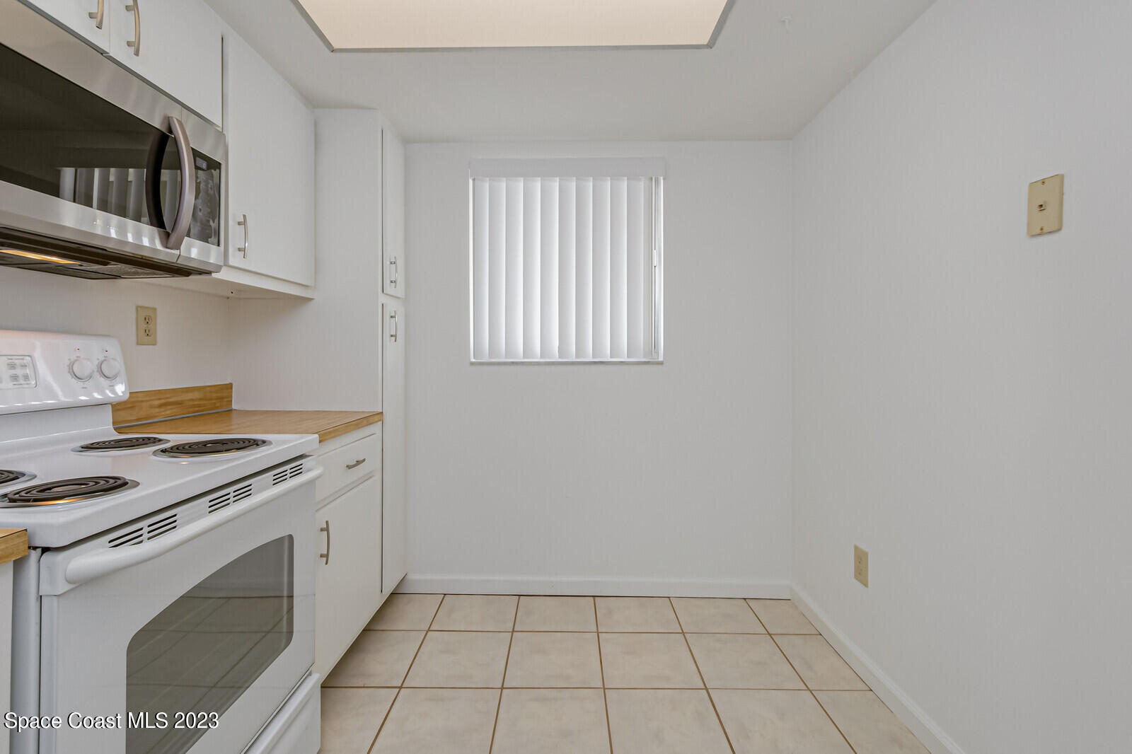 1001 W Eau Gallie Boulevard, 327