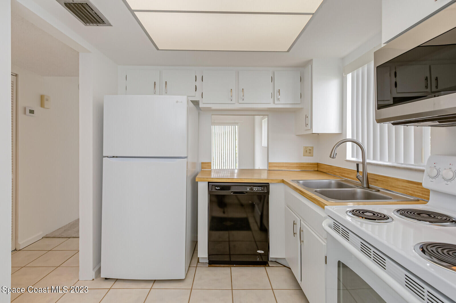 1001 W Eau Gallie Boulevard, 327