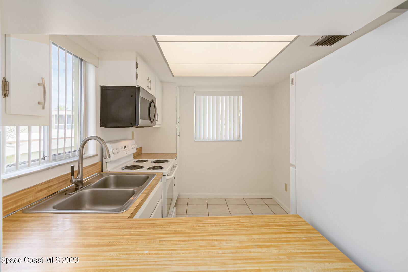 1001 W Eau Gallie Boulevard, 327