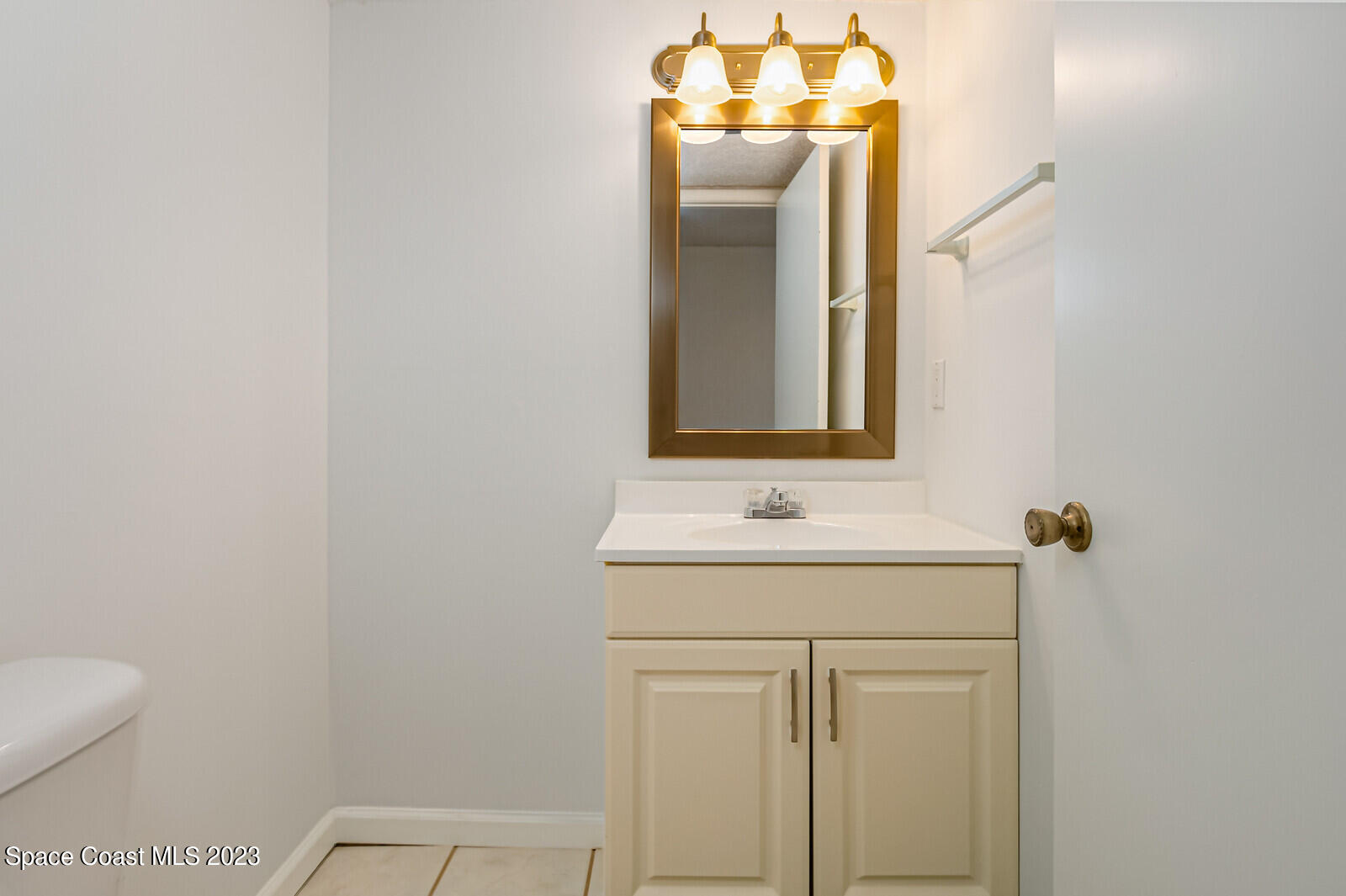 1001 W Eau Gallie Boulevard, 327