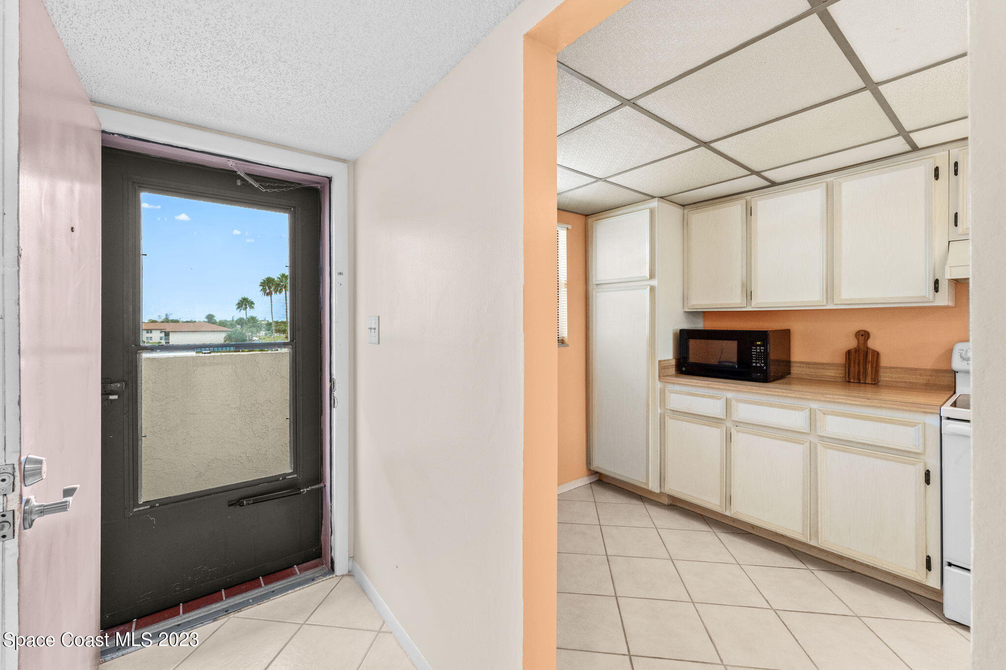 500 Palm Springs Boulevard, 313