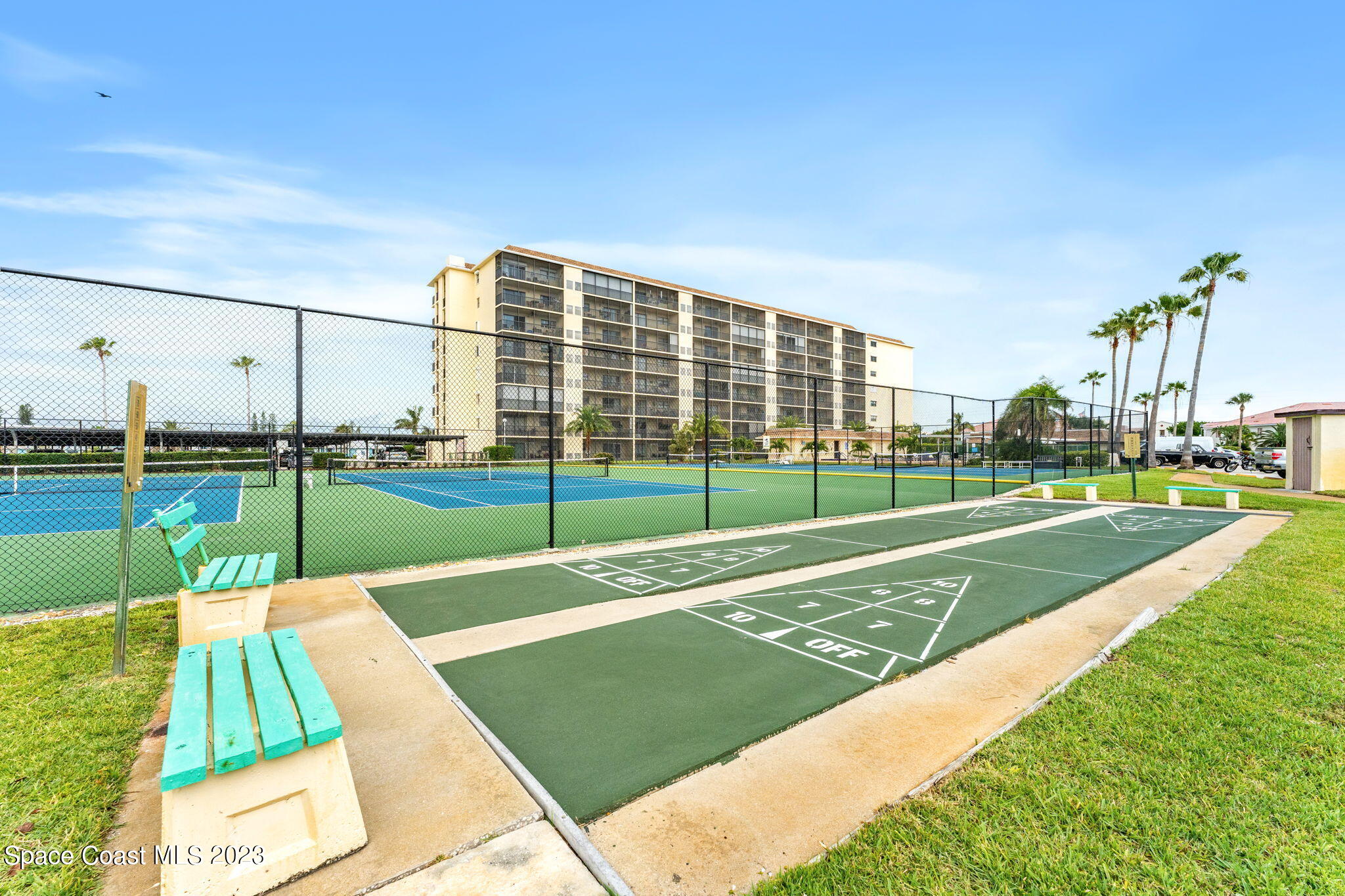 500 Palm Springs Boulevard, 313