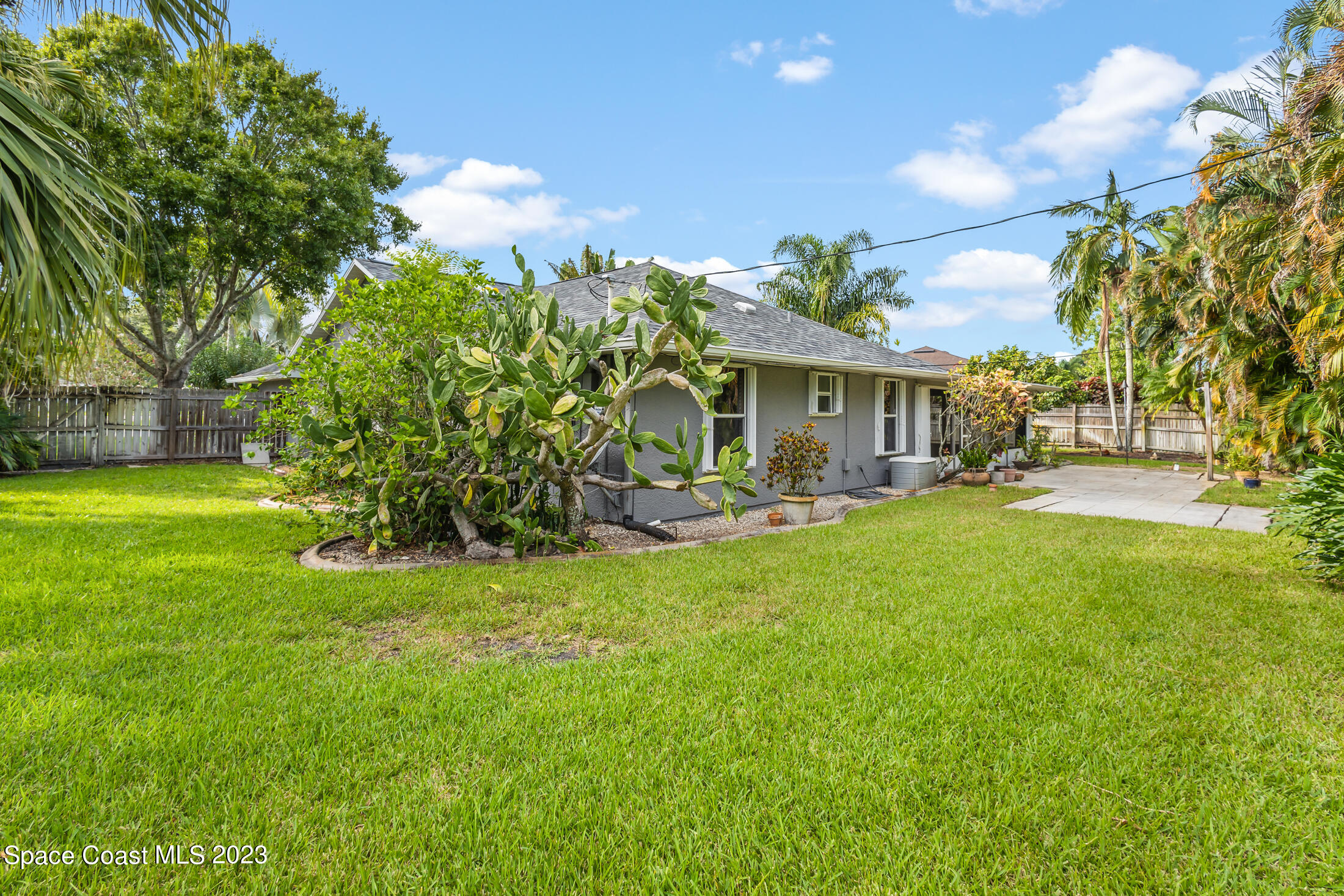 2621 Aristocrat Drive