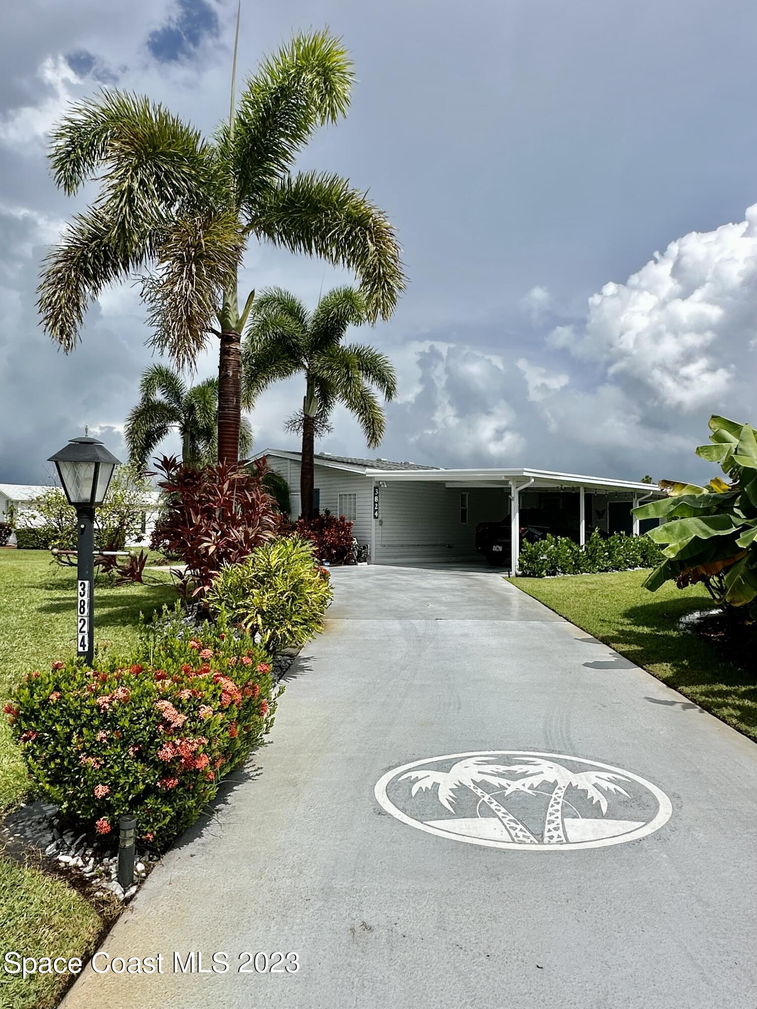 3824 Spatterdock Lane