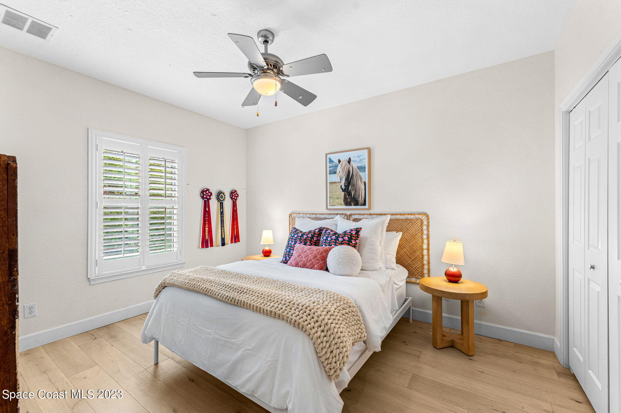 5595 Willoughby Drive