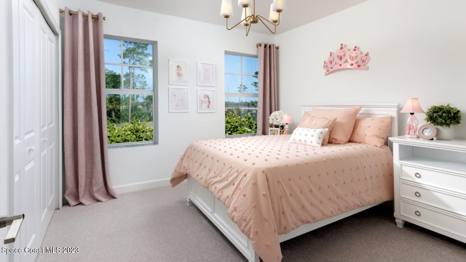 668 Veridian Circle NW