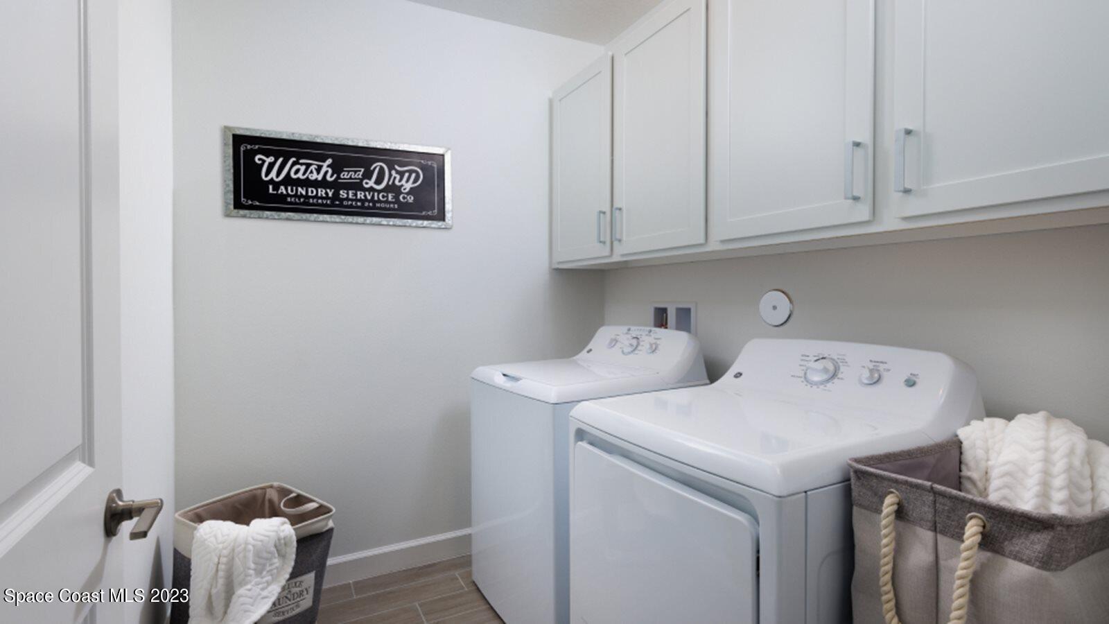 668 Veridian Circle NW