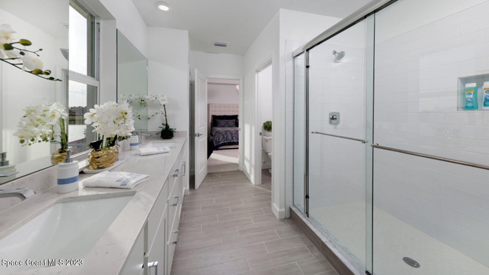 668 Veridian Circle NW