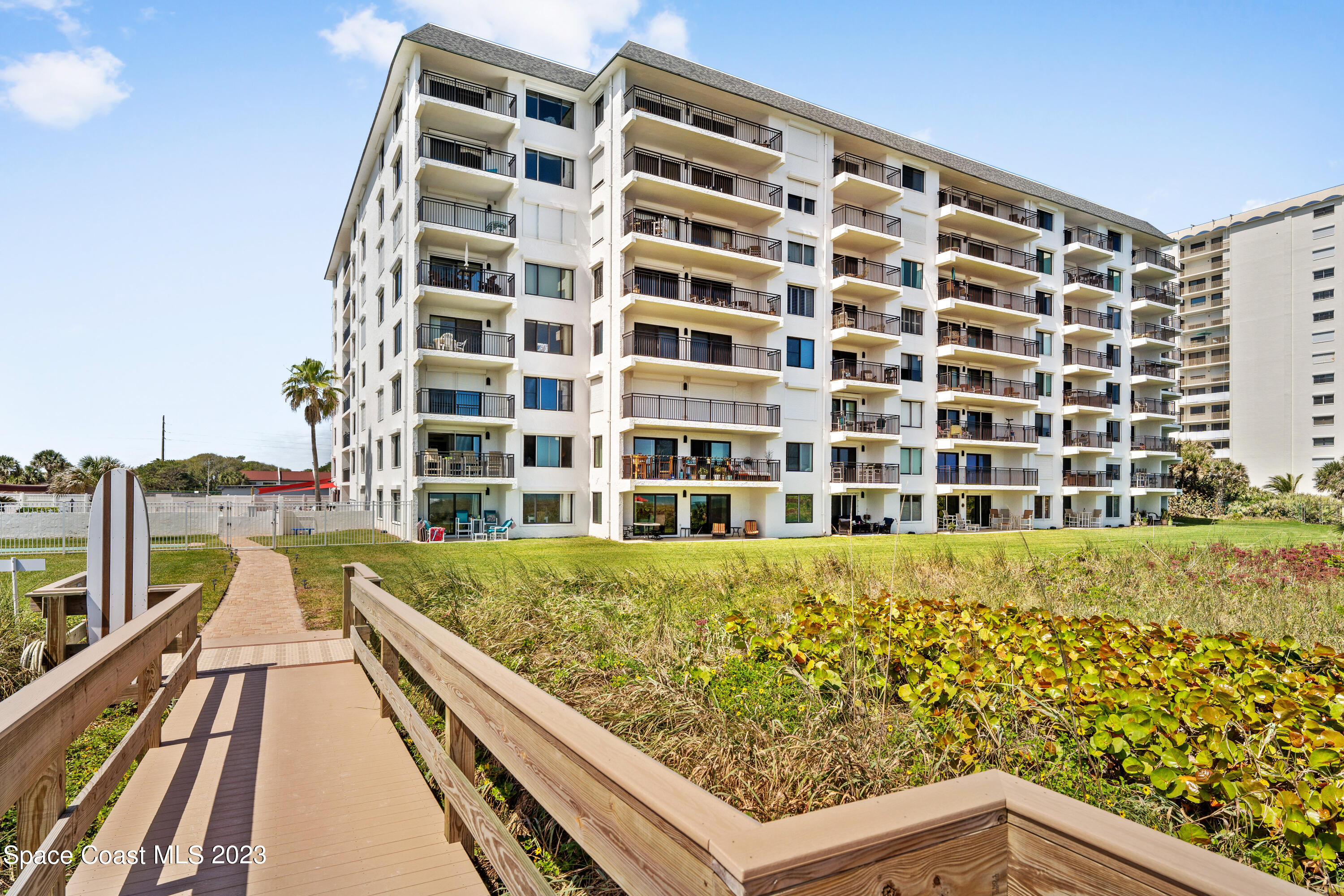 650 N Atlantic Avenue, 211