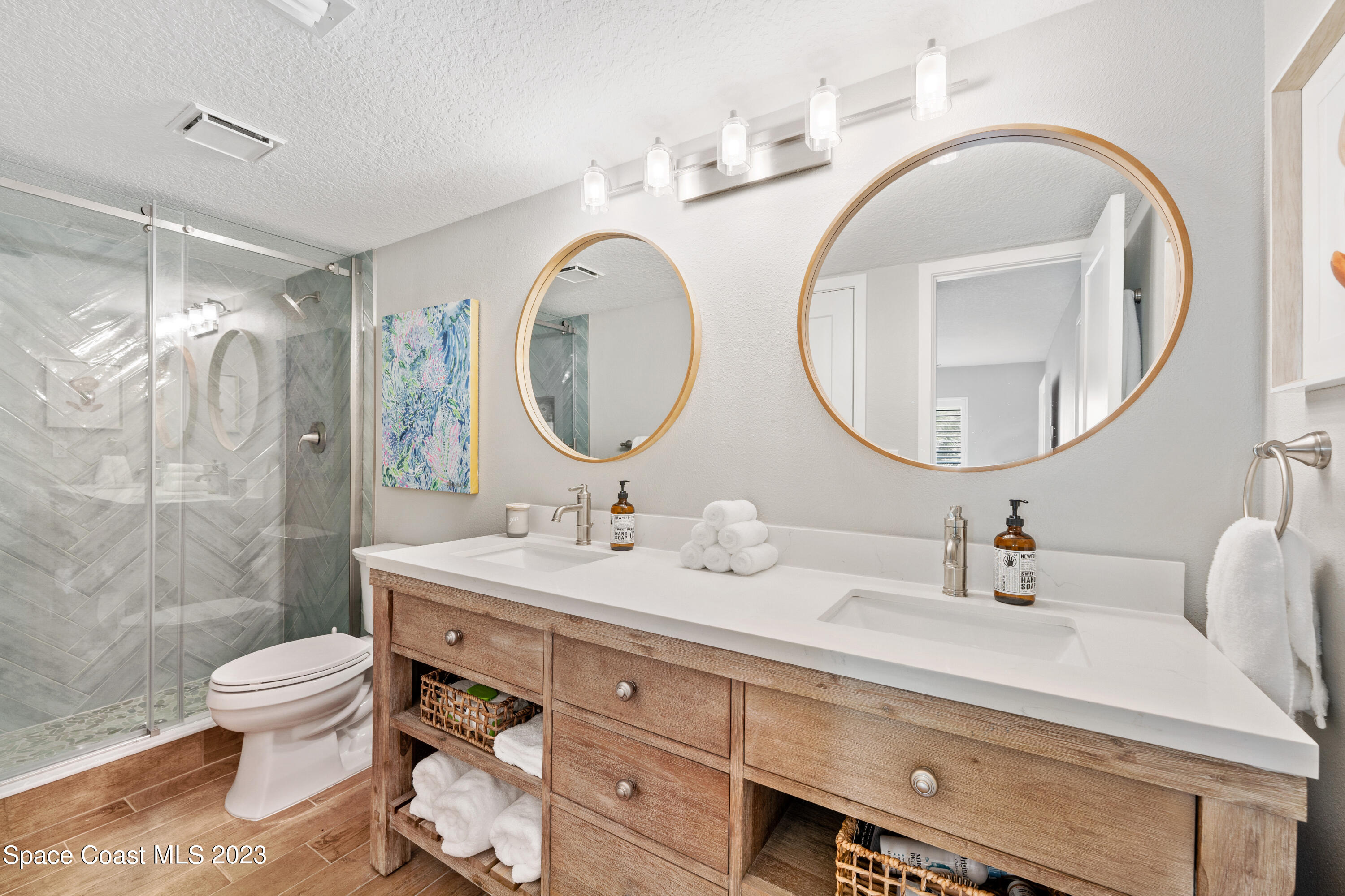 650 N Atlantic Avenue, 211