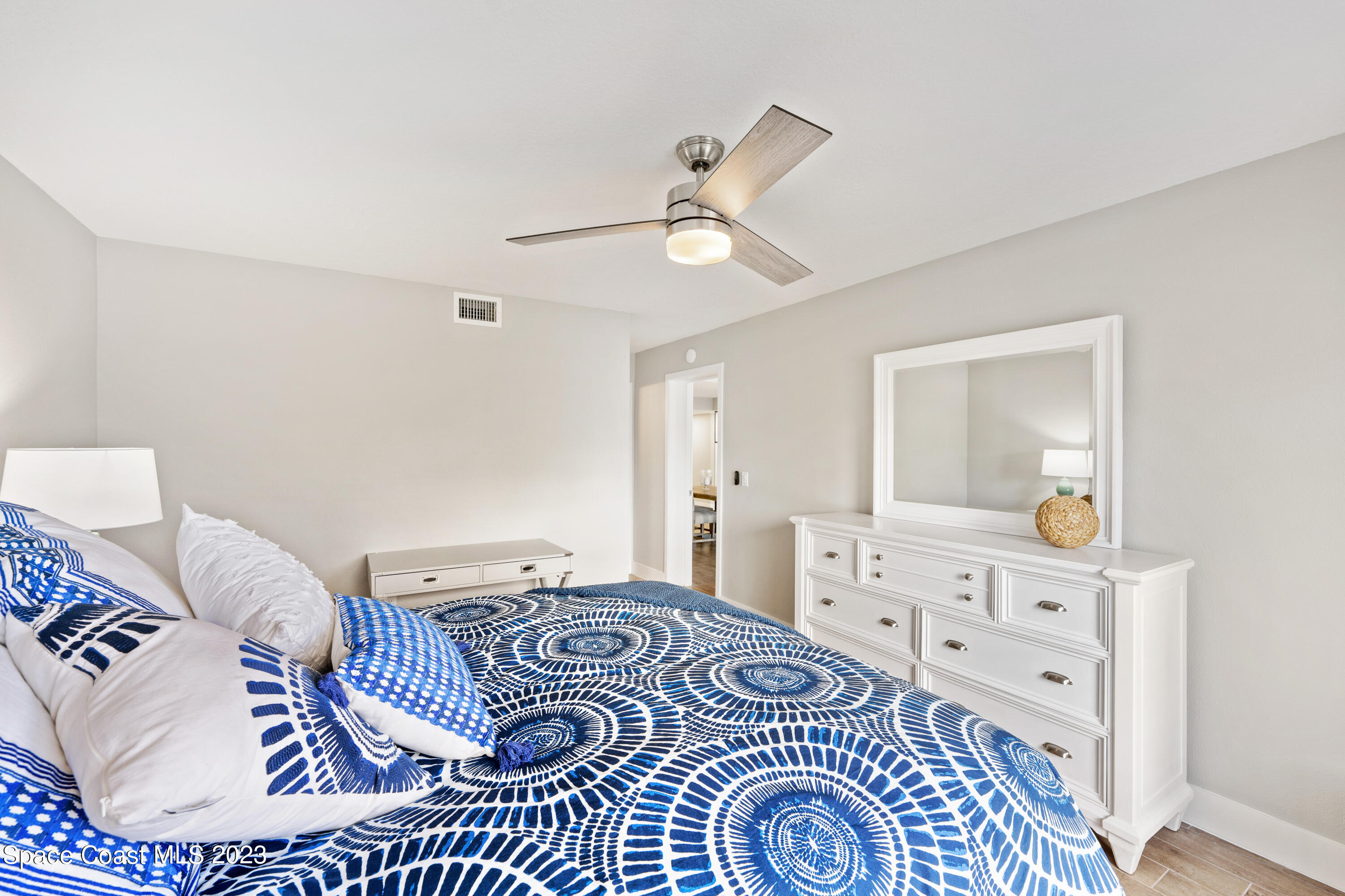 650 N Atlantic Avenue, 211