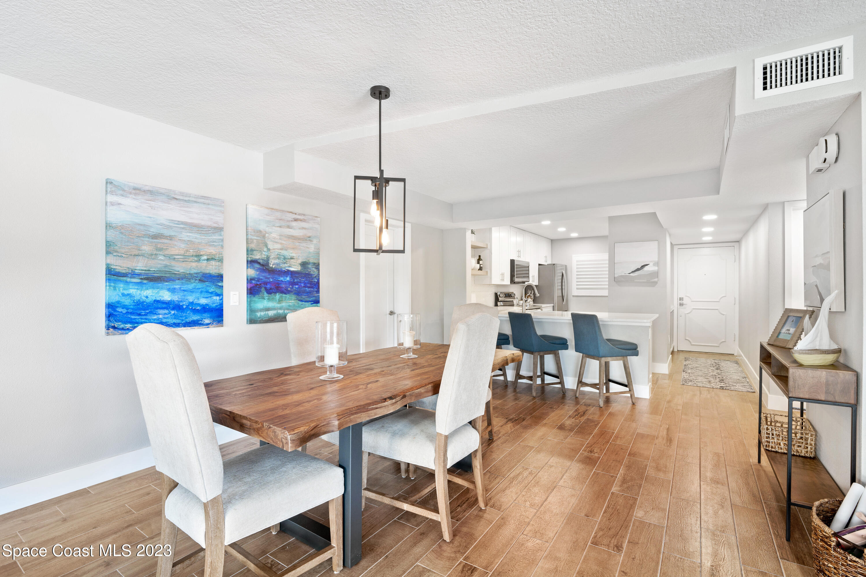 650 N Atlantic Avenue, 211