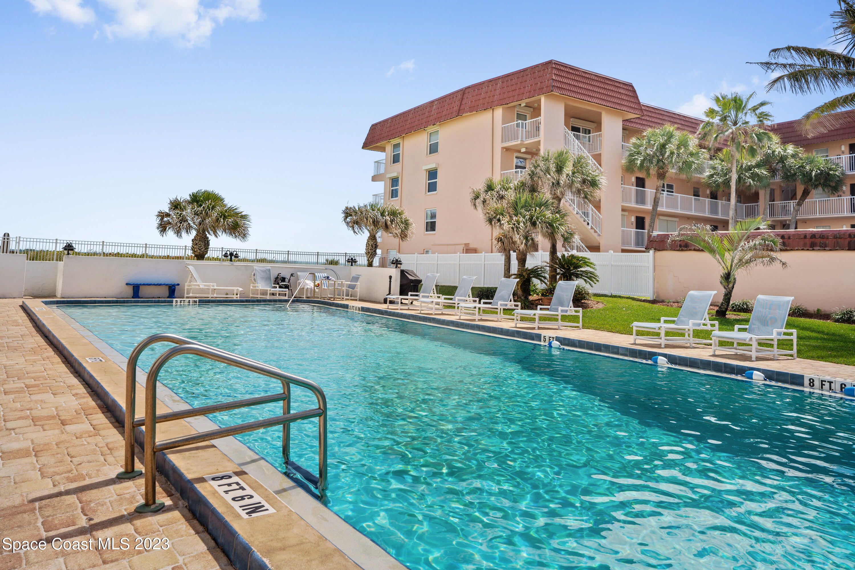 650 N Atlantic Avenue, 211