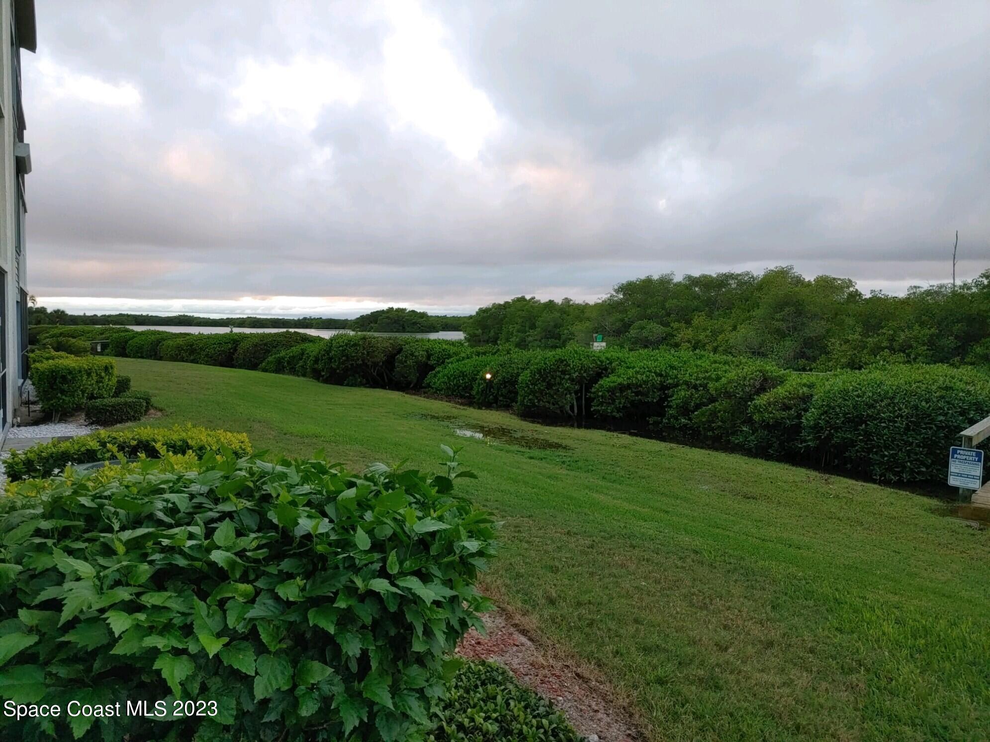 540 S Brevard Avenue, 414