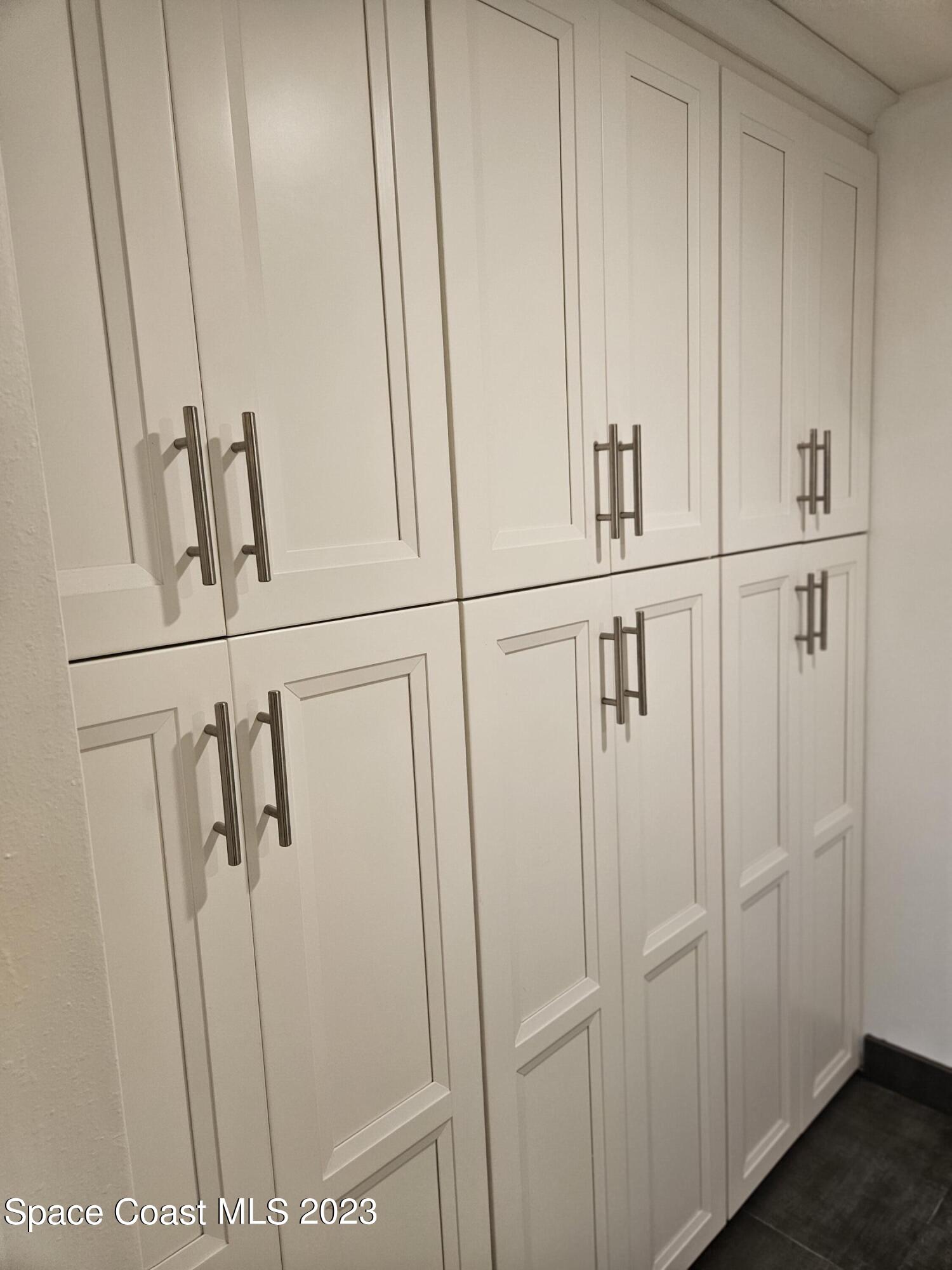 540 S Brevard Avenue, 414