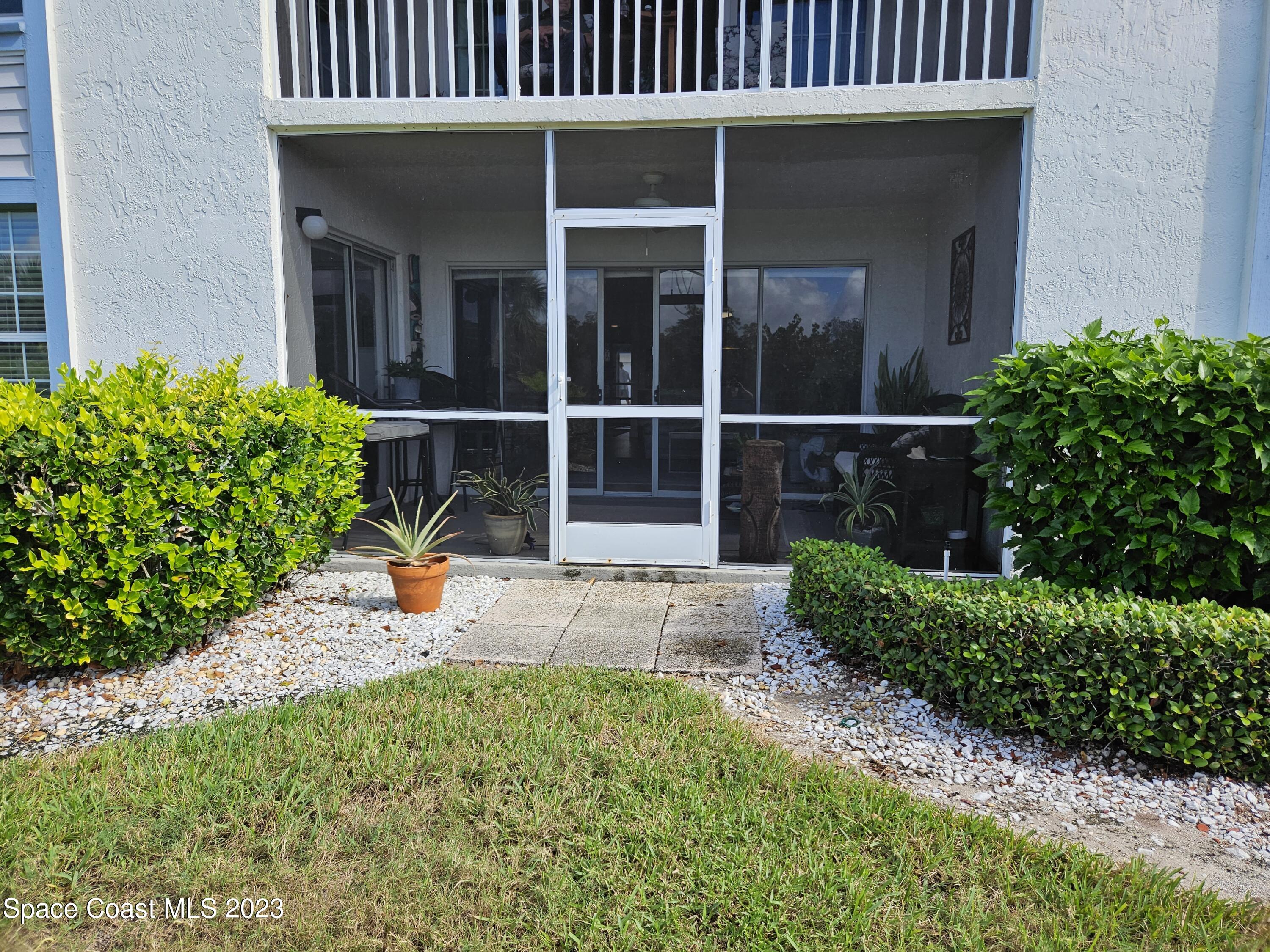 540 S Brevard Avenue, 414