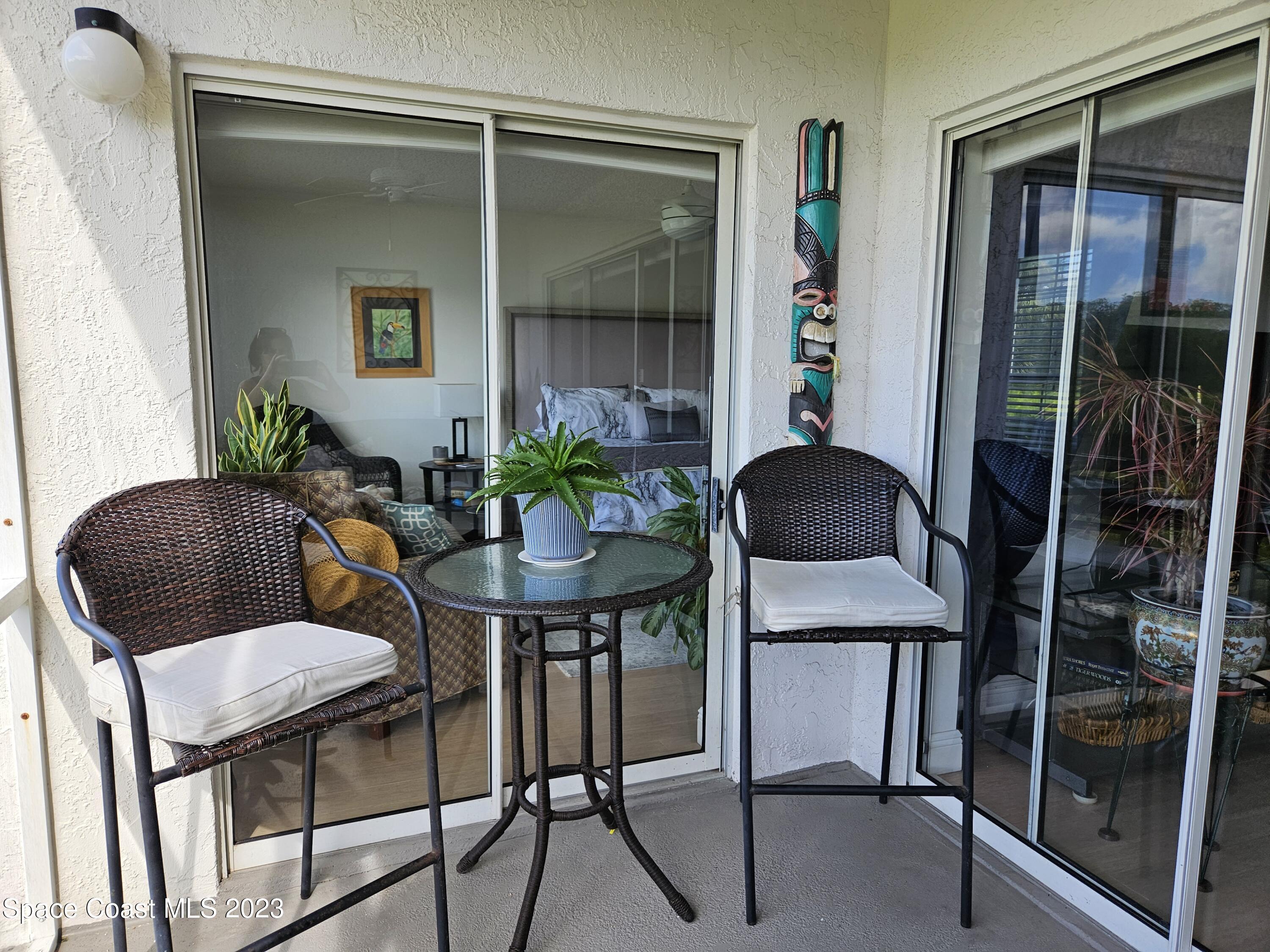 540 S Brevard Avenue, 414