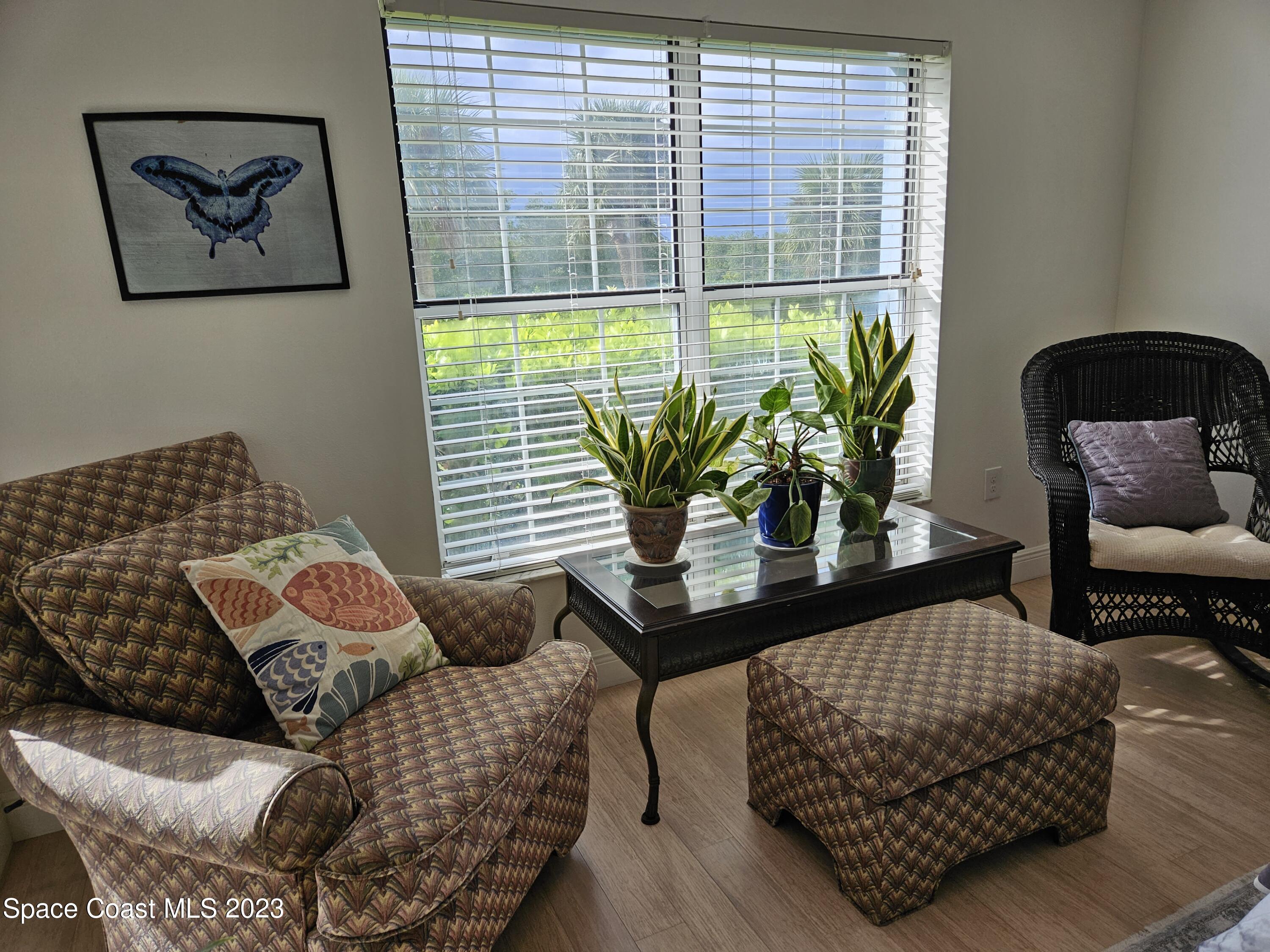 540 S Brevard Avenue, 414