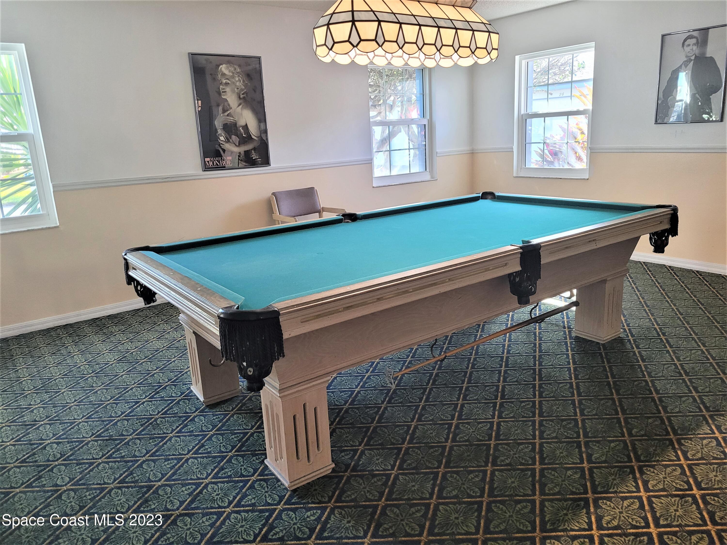 540 S Brevard Avenue, 414