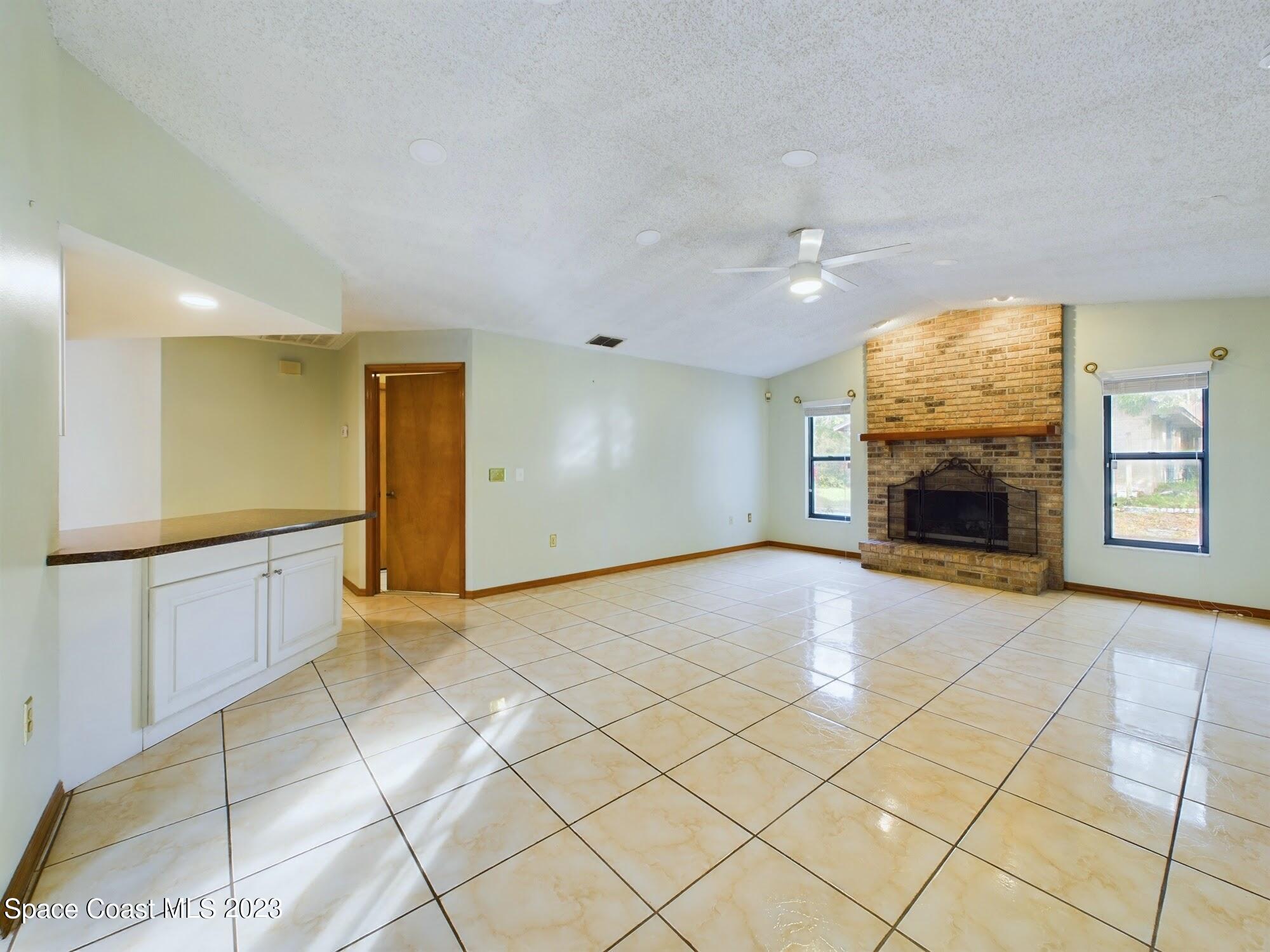 1015 Timbergreen Drive