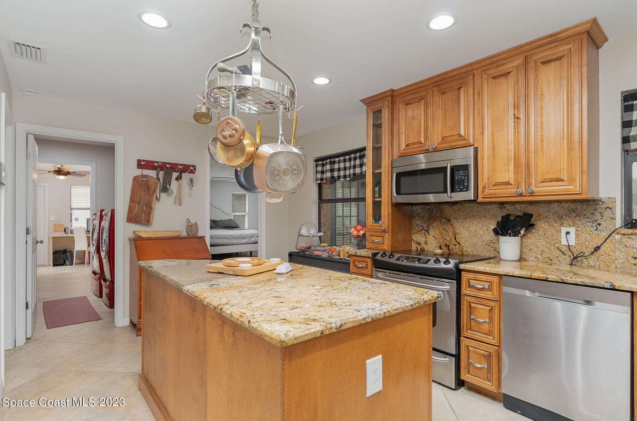 5400 Sand Lake Drive