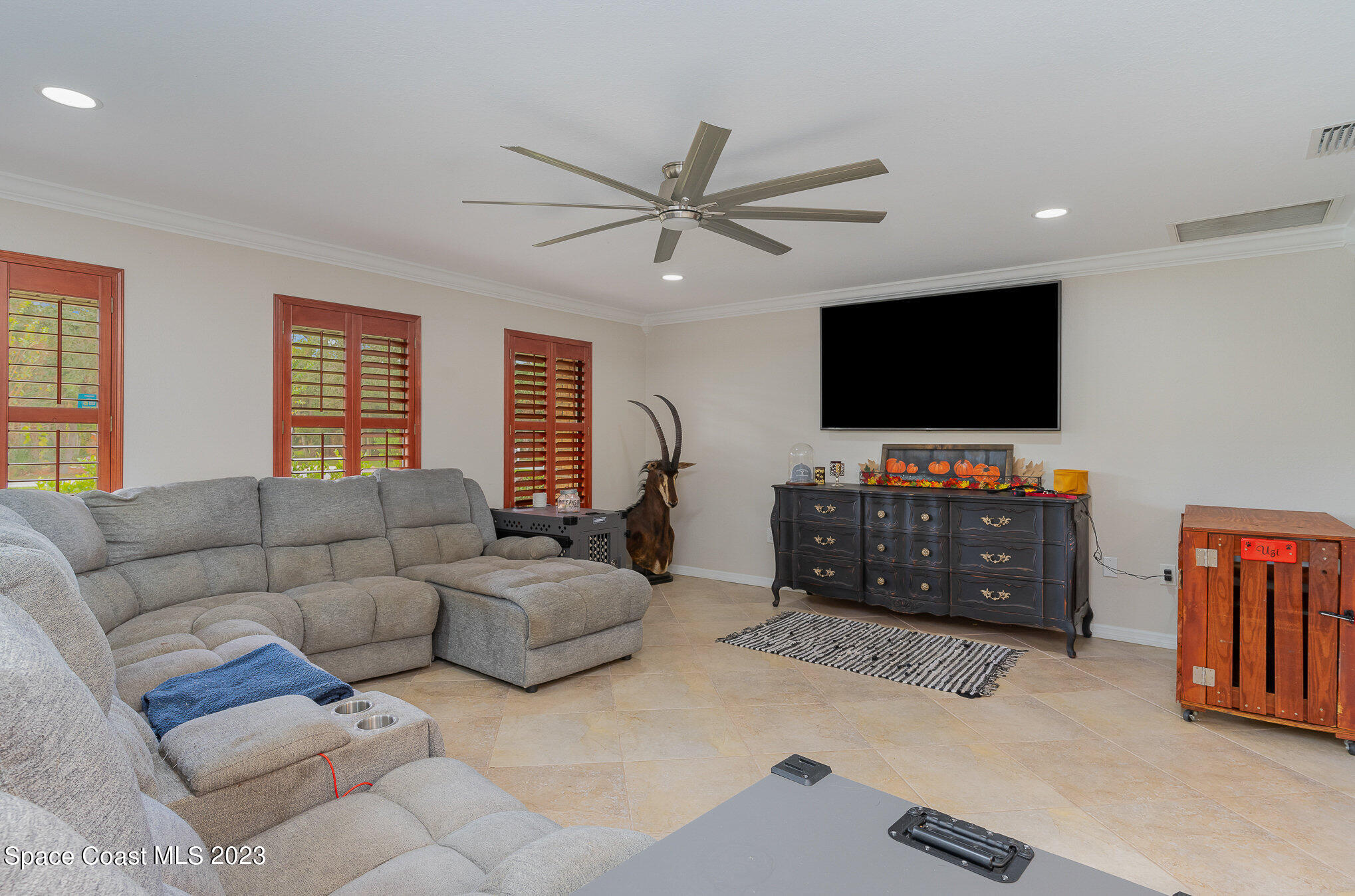 5400 Sand Lake Drive