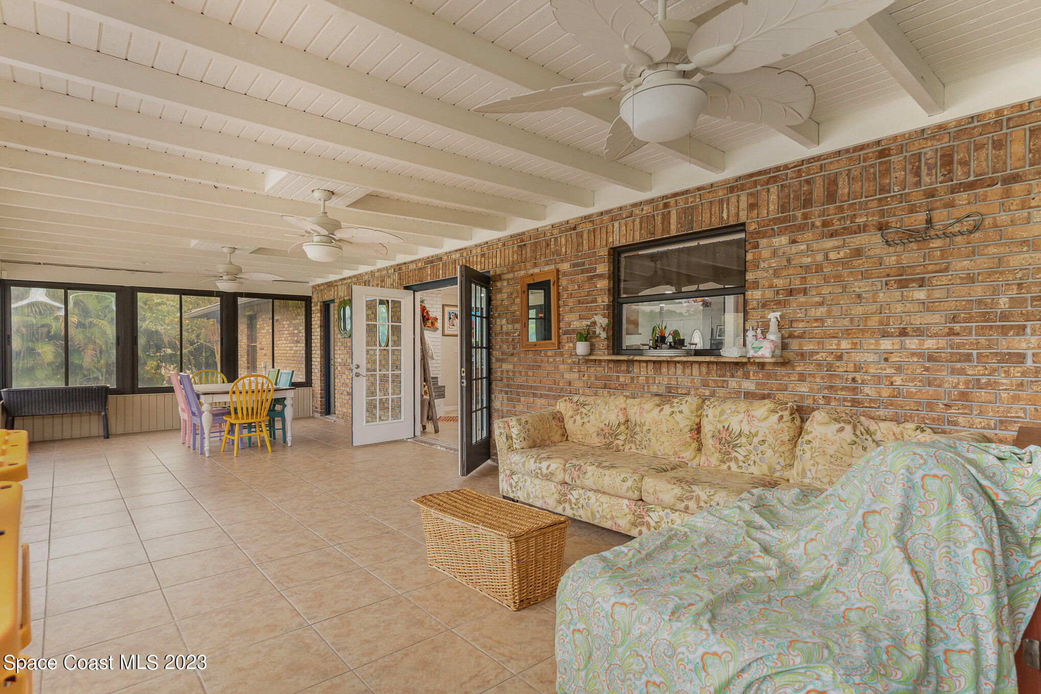 5400 Sand Lake Drive