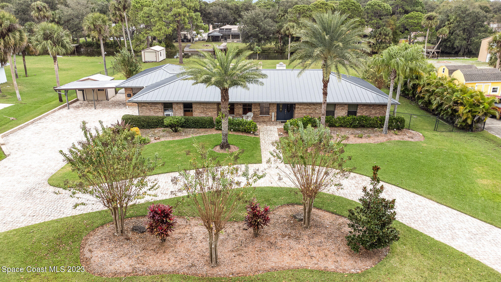5400 Sand Lake Drive