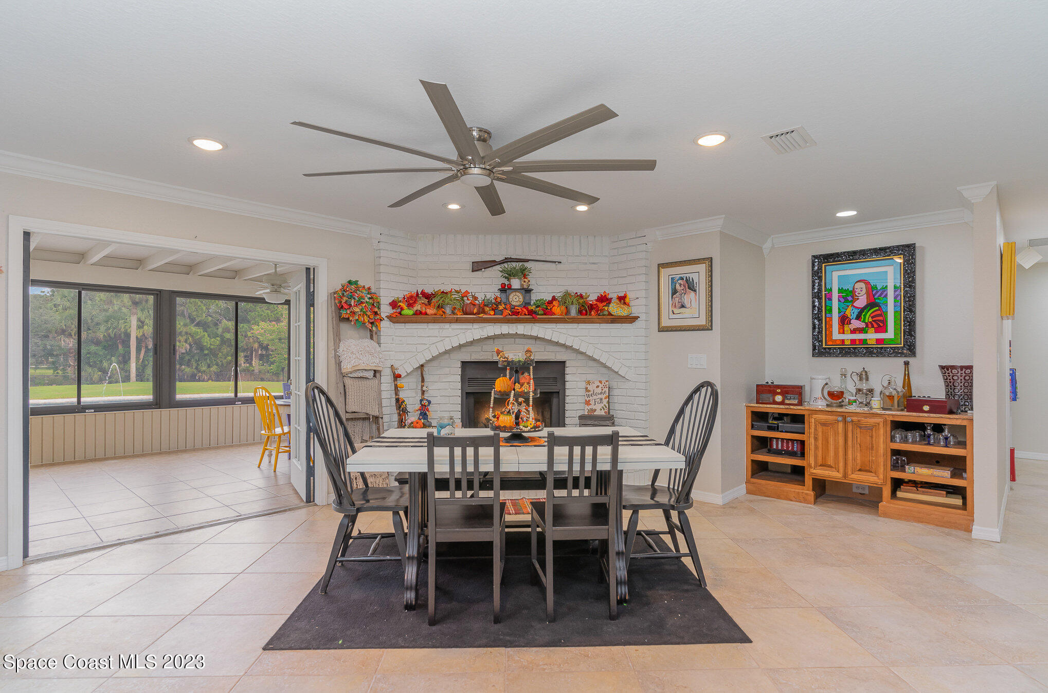 5400 Sand Lake Drive