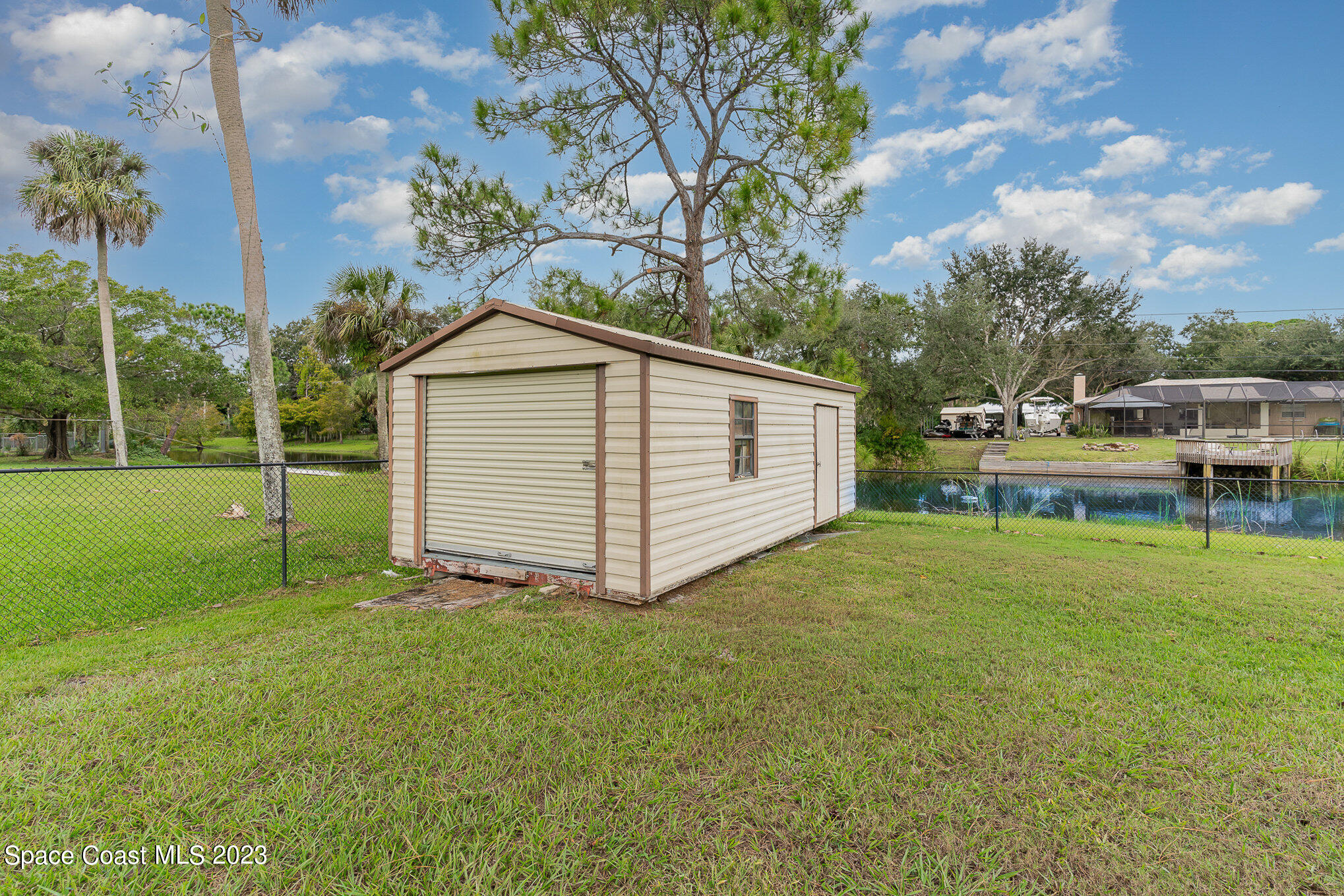 5400 Sand Lake Drive