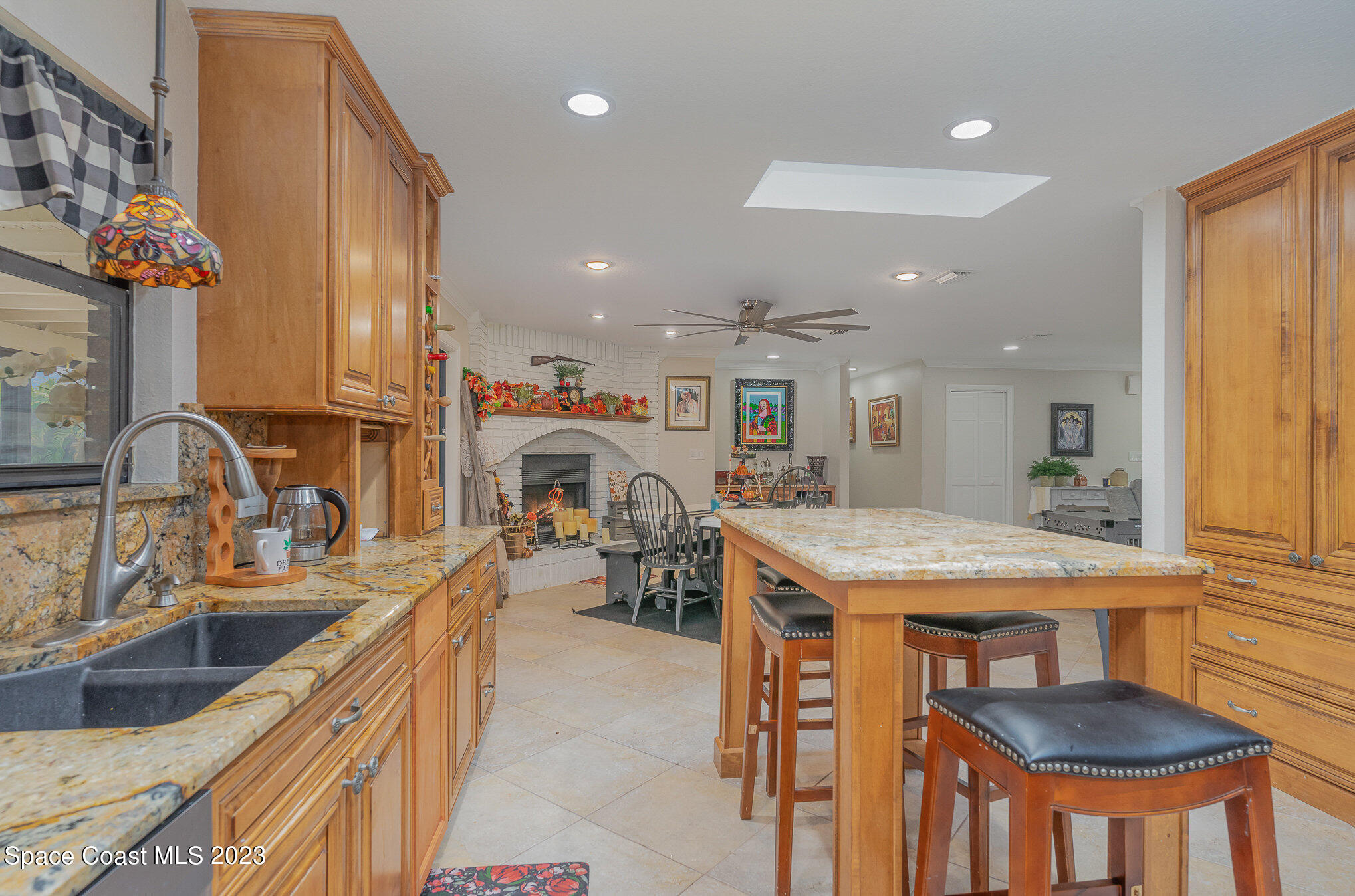 5400 Sand Lake Drive