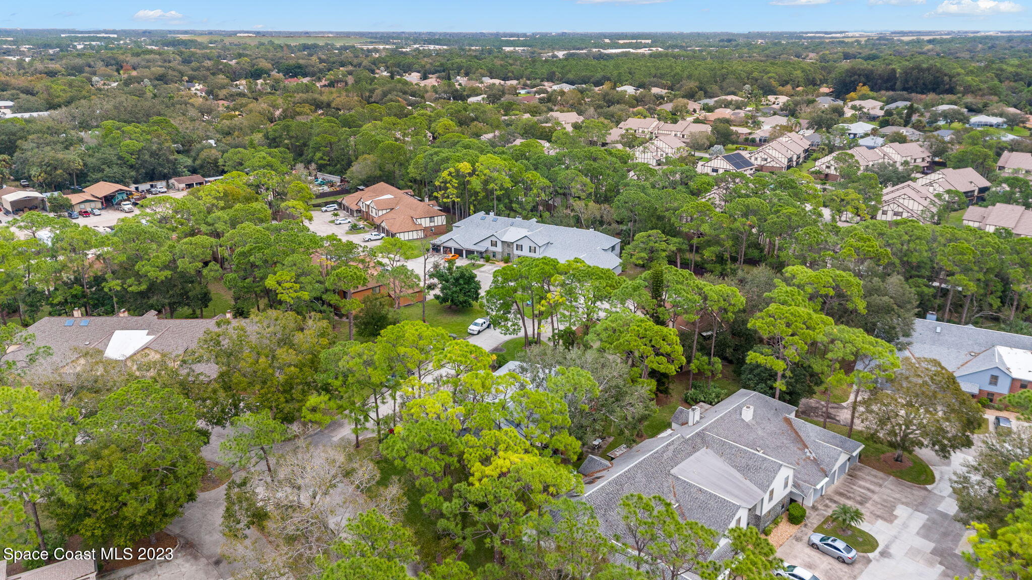9000 York Lane, Unit 8F