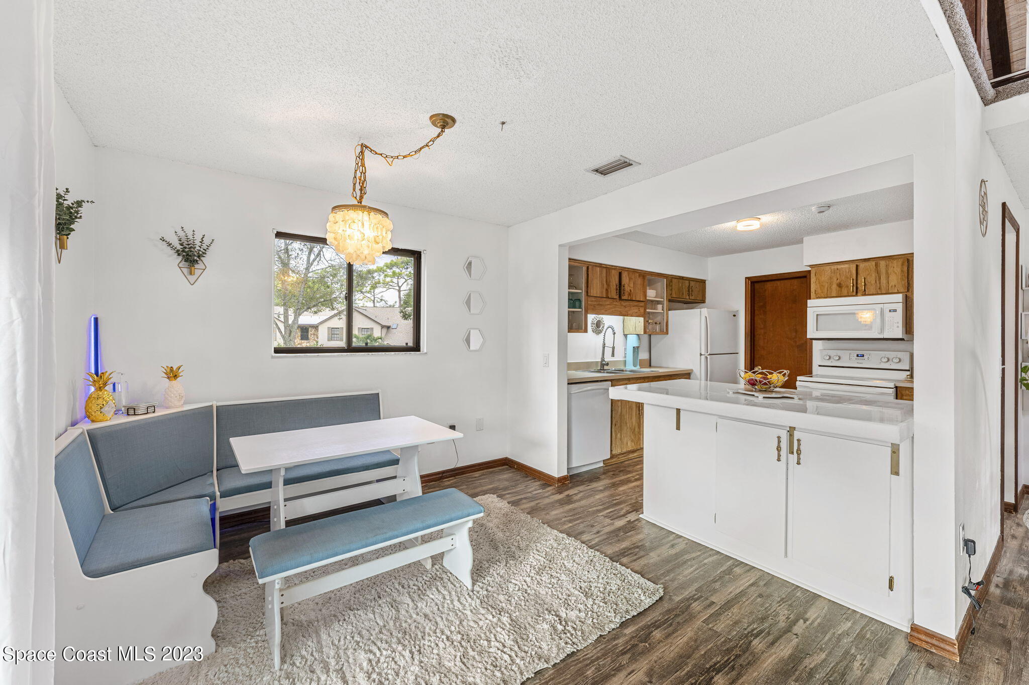 9000 York Lane, Unit 8F