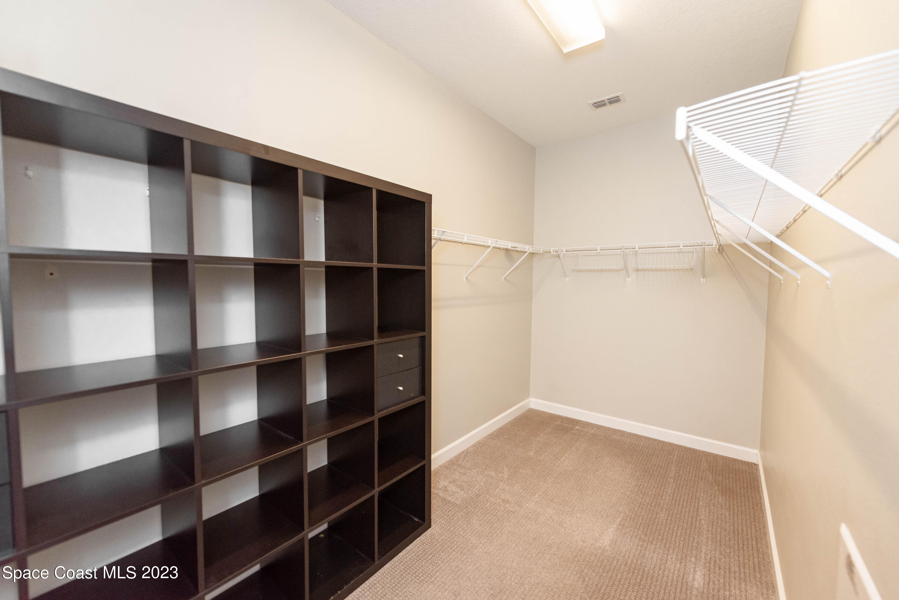 5988 Croydon Court