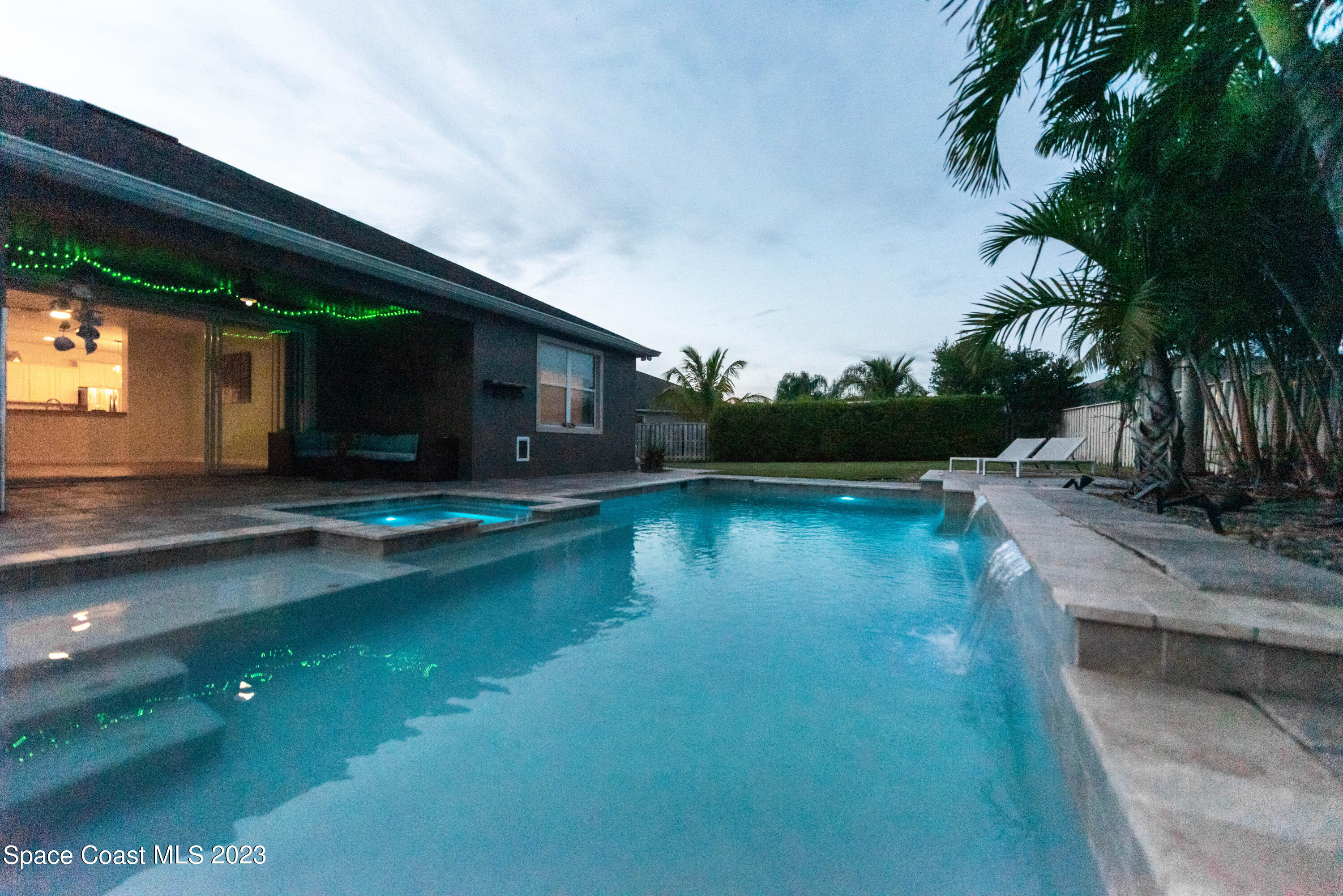 5988 Croydon Court