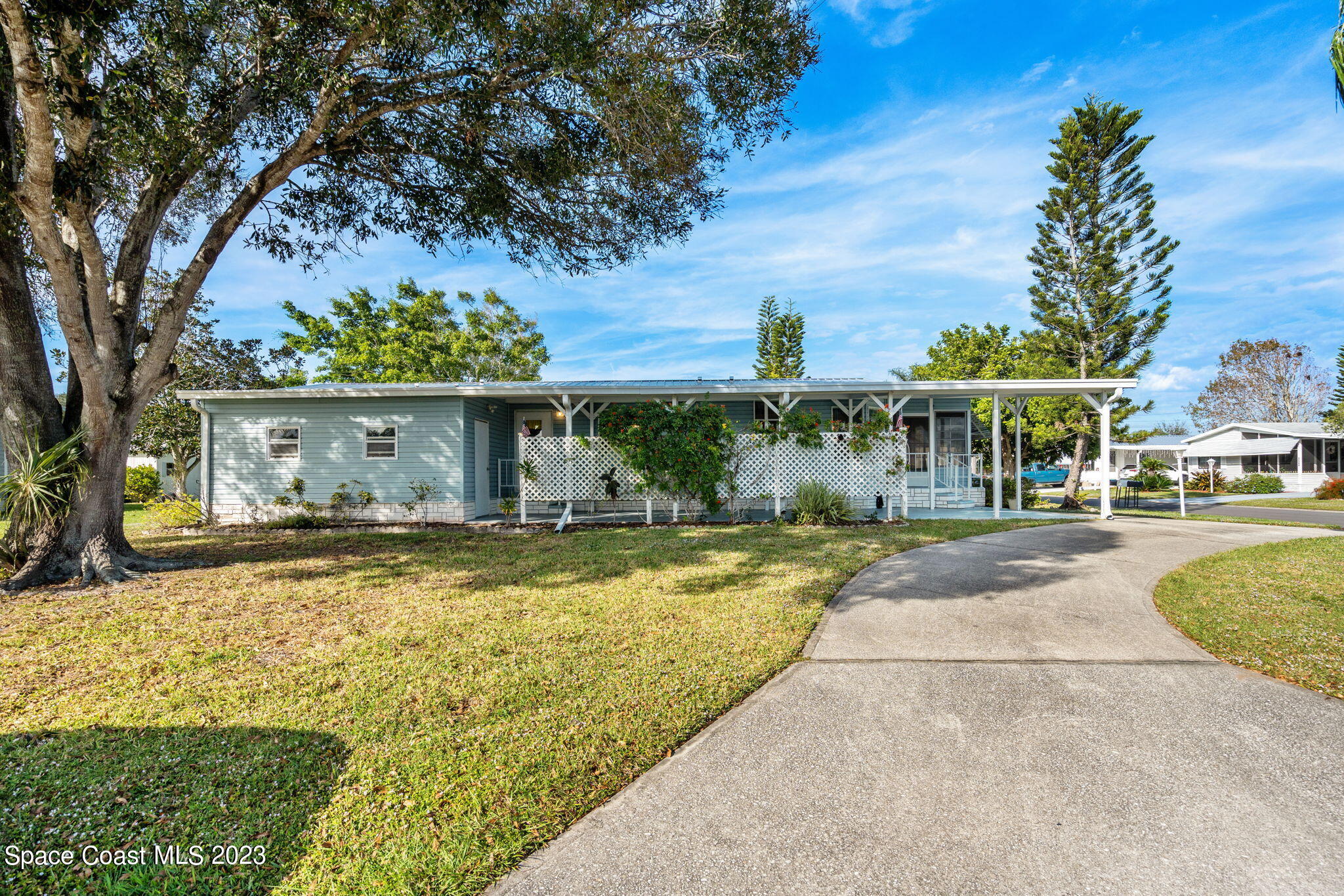 701 Gladiolus Drive