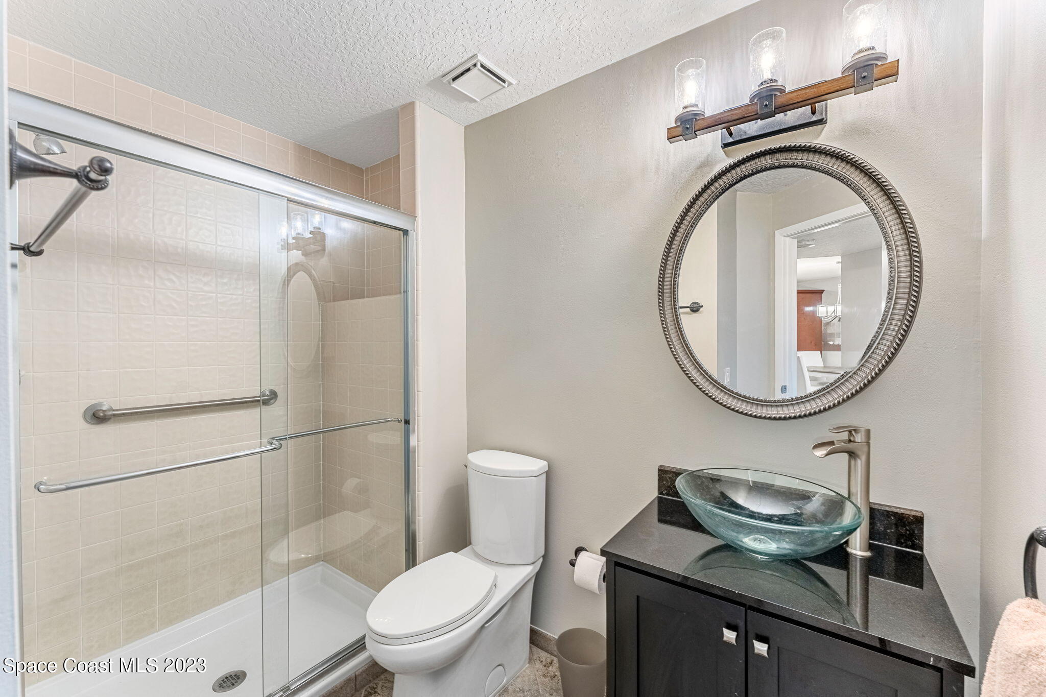 700 Wavecrest Ave, Unit 206