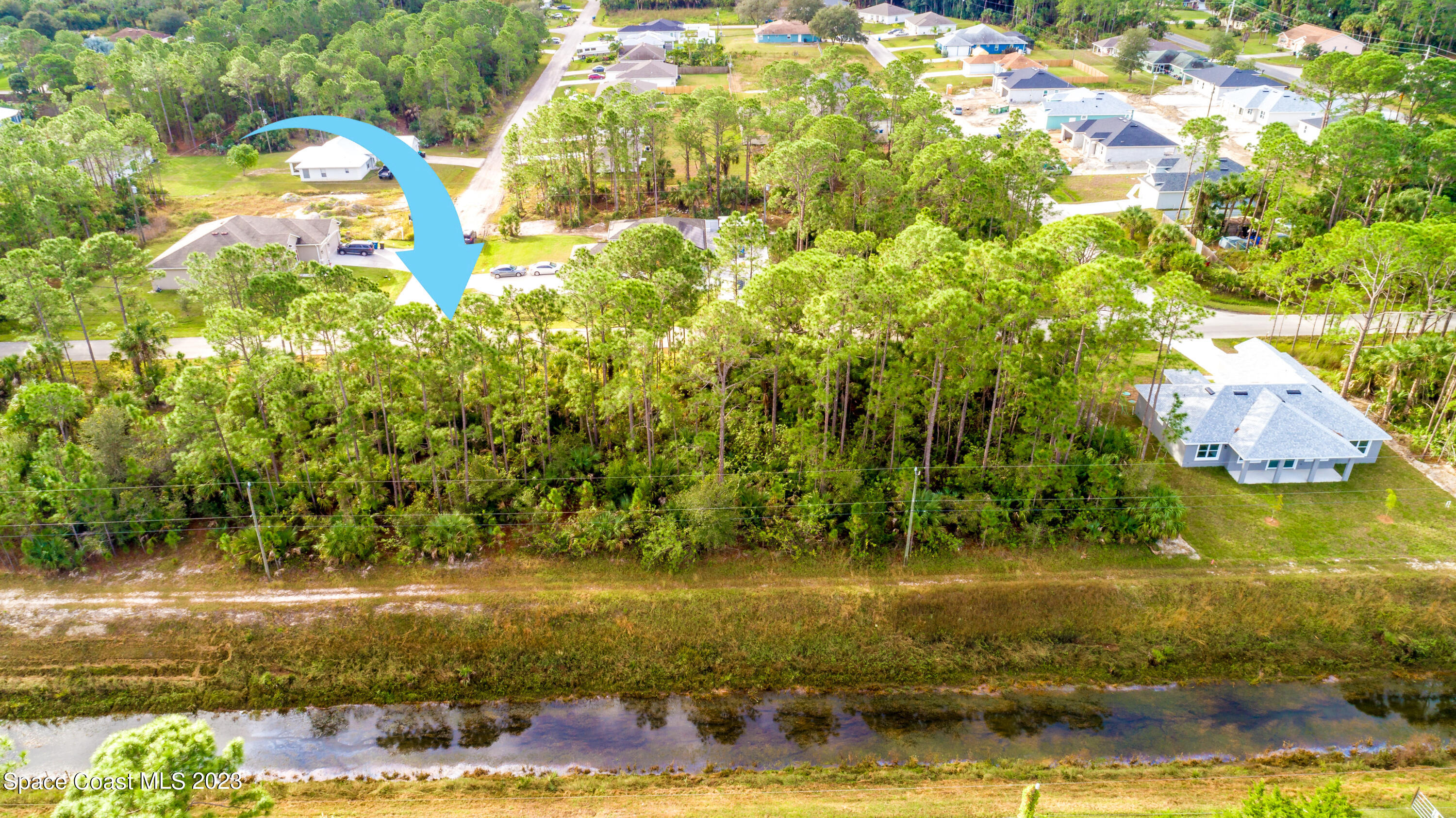 1253 Hathaway Road SW