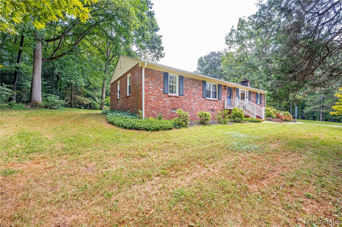 12302 Birchlake Cir