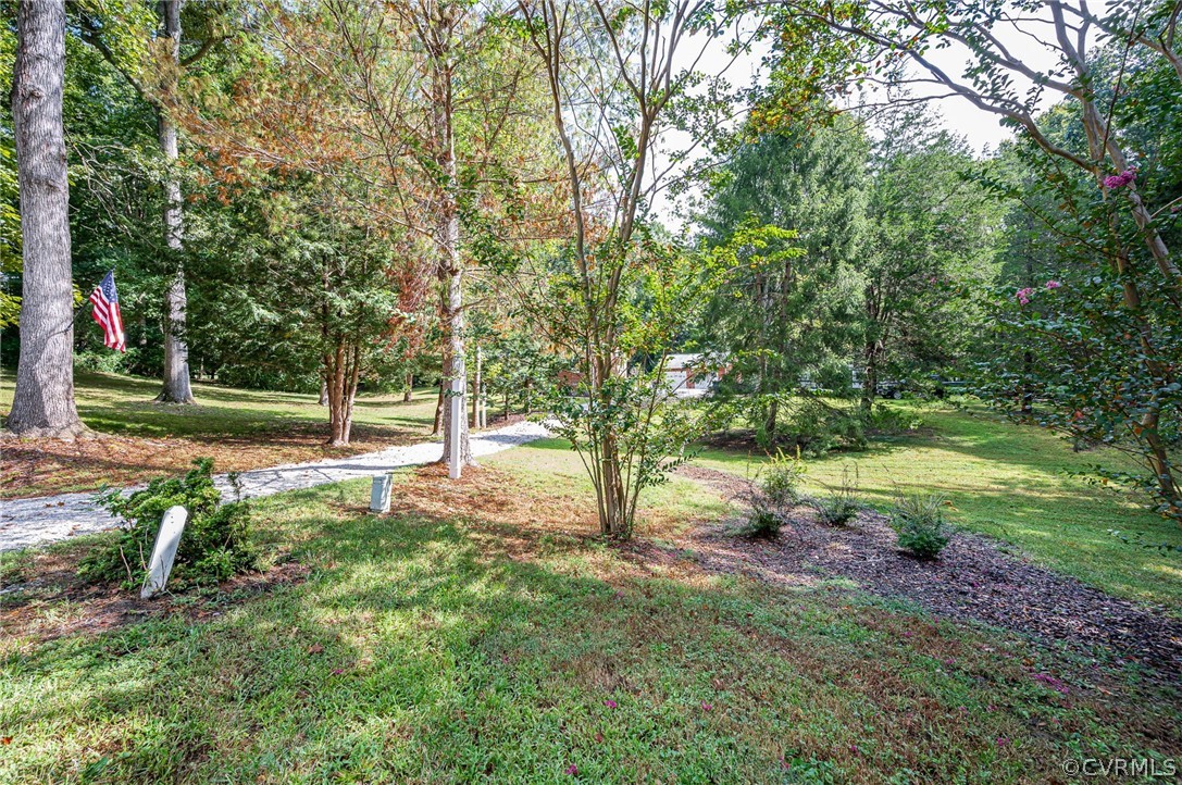 12302 Birchlake Cir
