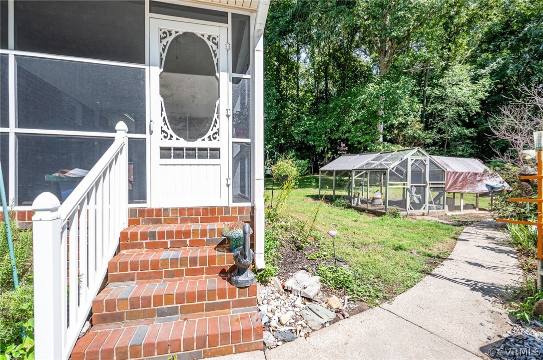 12302 Birchlake Cir